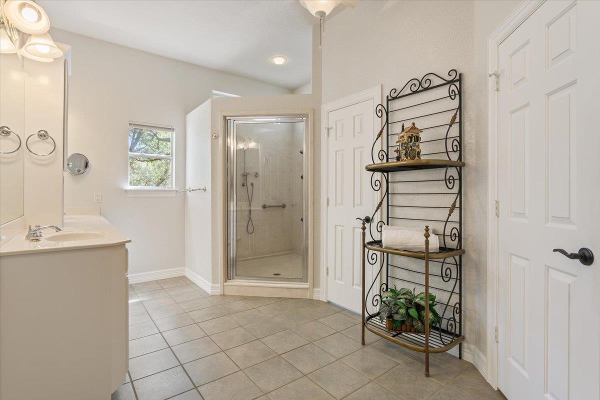 360 River Chase Blvd, Georgetown, TX 78628