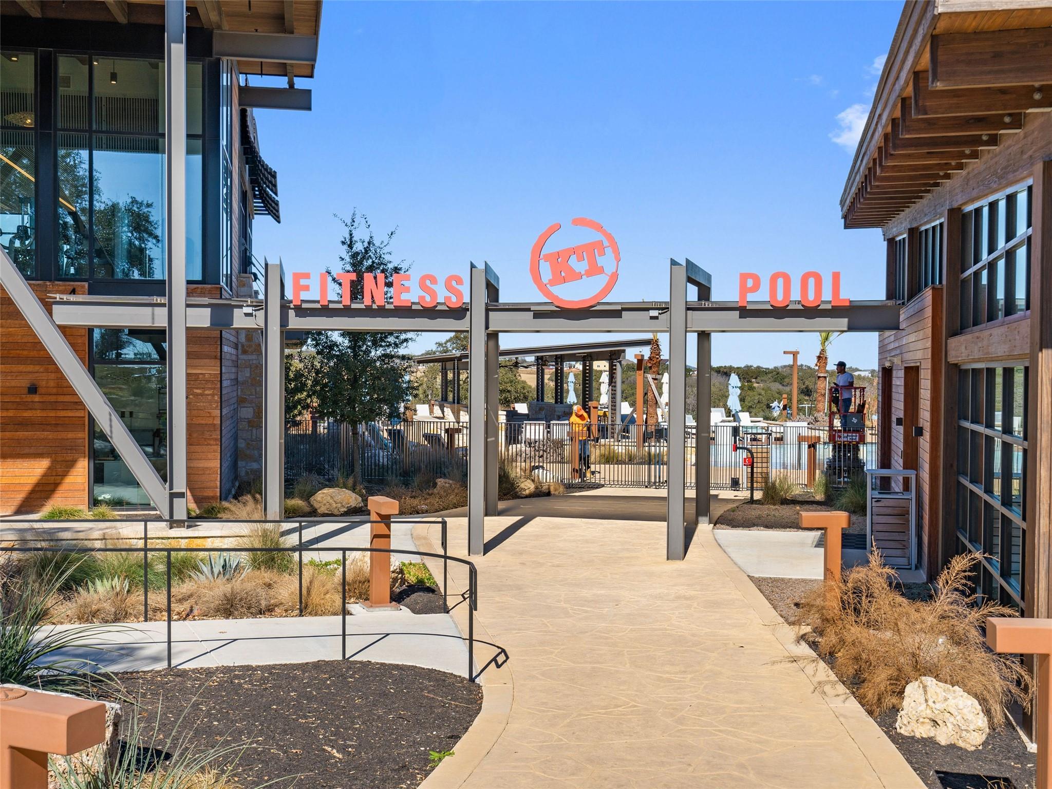 129 Balancing Laurel Dr, San Marcos, TX 78666