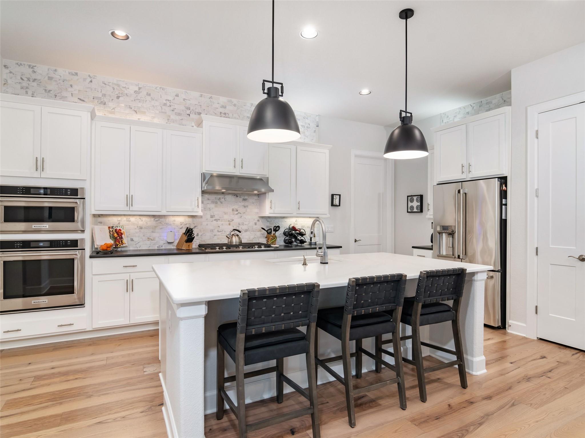 129 Balancing Laurel Dr, San Marcos, TX 78666