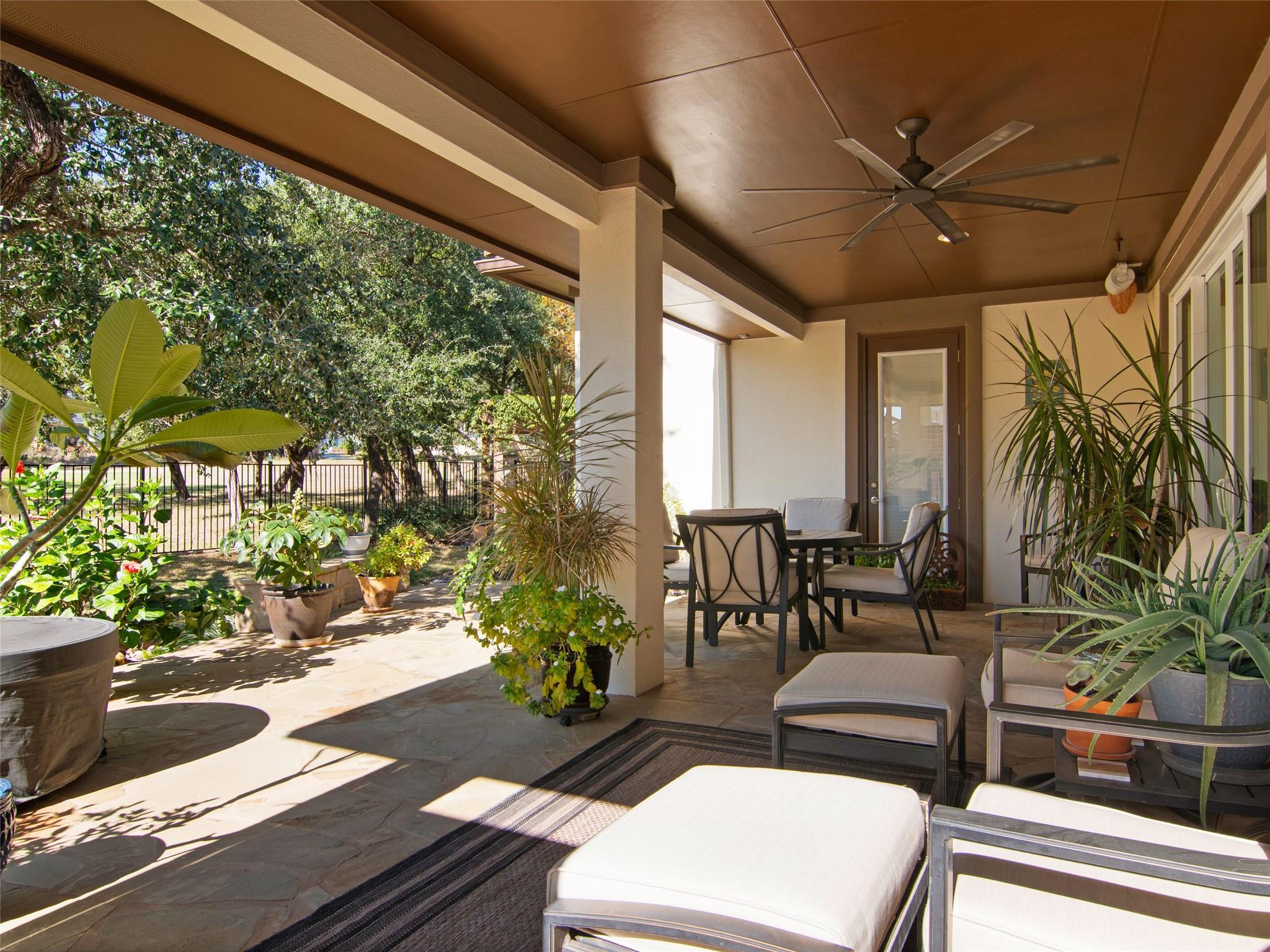 129 Balancing Laurel Dr, San Marcos, TX 78666