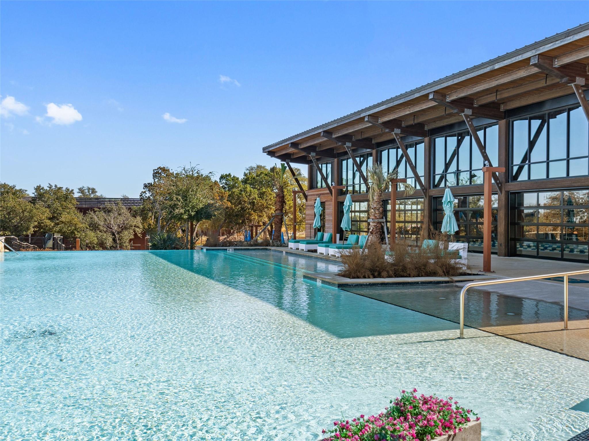 129 Balancing Laurel Dr, San Marcos, TX 78666