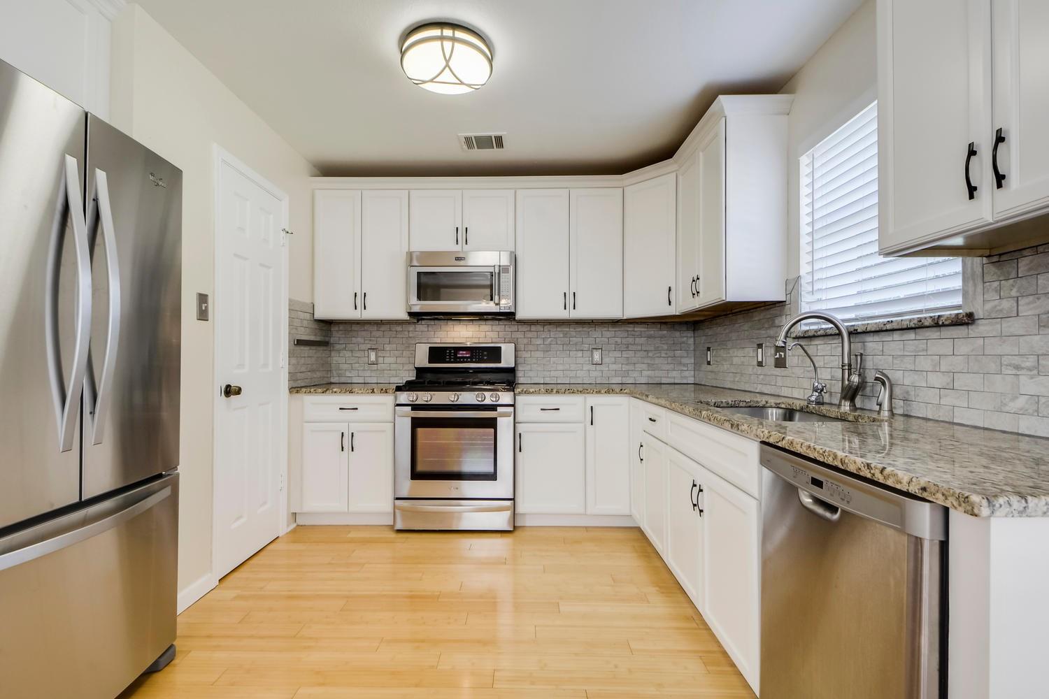 3408 Flowstone Ln, Round Rock, TX 78681