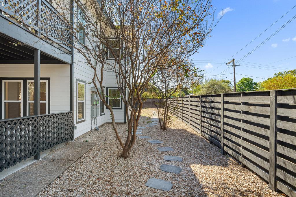 814 W Mary St # 2-B, Austin, TX 78704