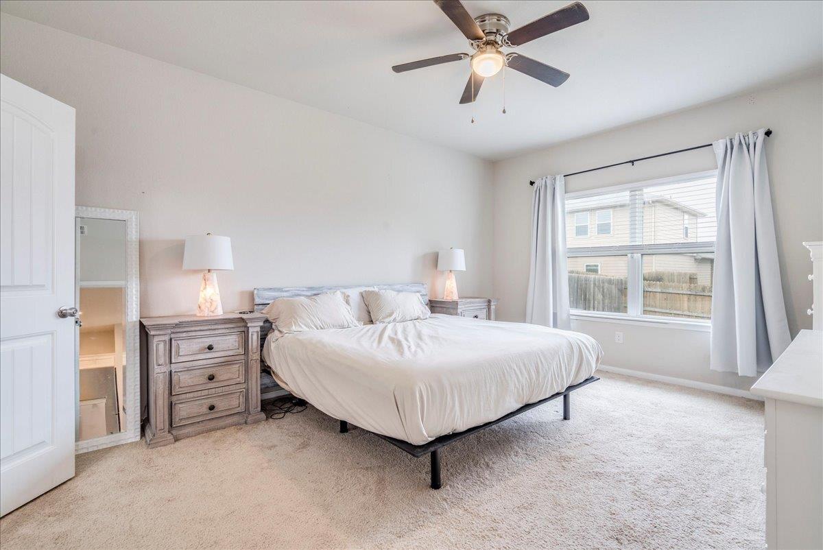 7013 Loretta White Lane, Austin, TX 78744