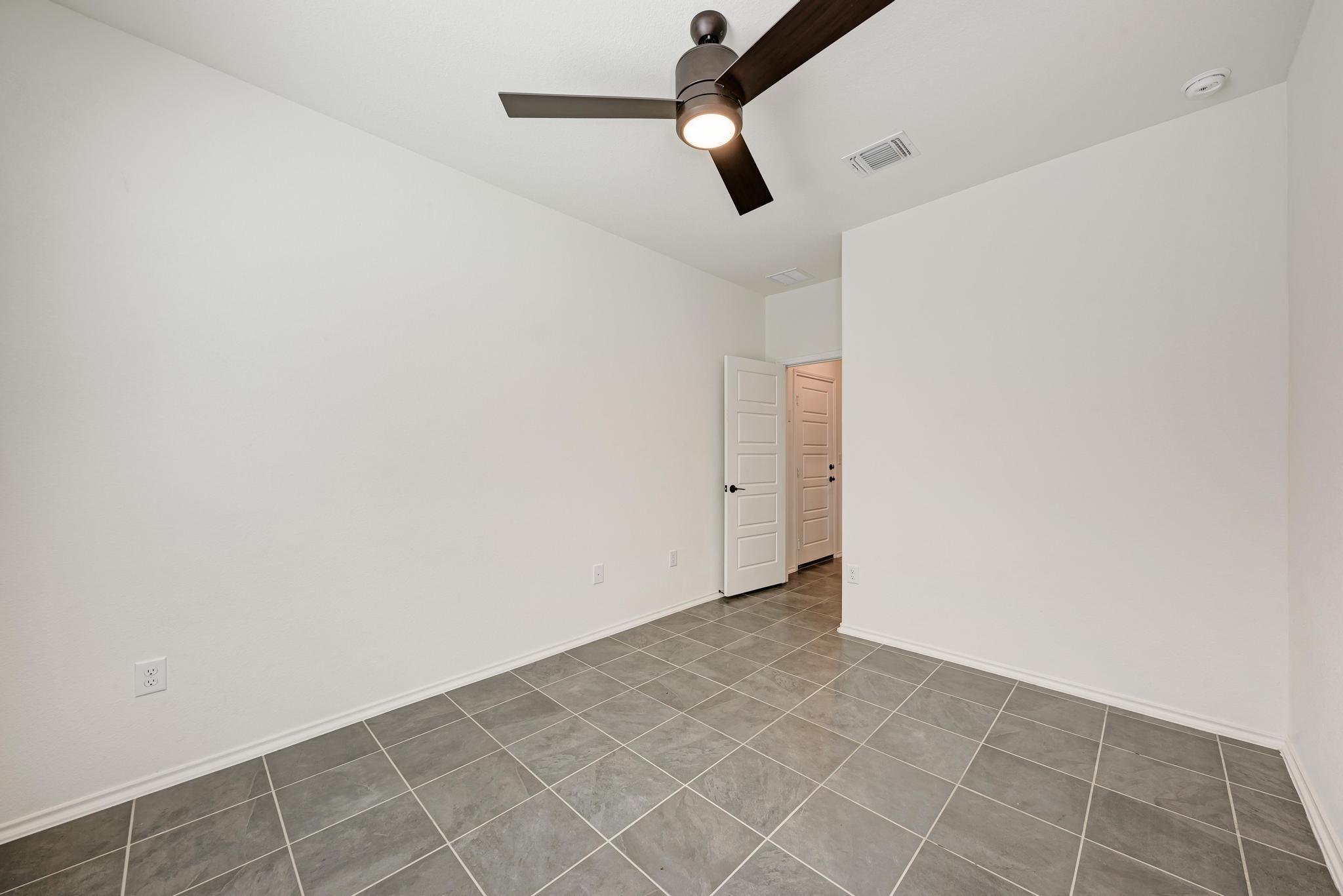 18600 Golden Eagle Way, Elgin, TX 78621