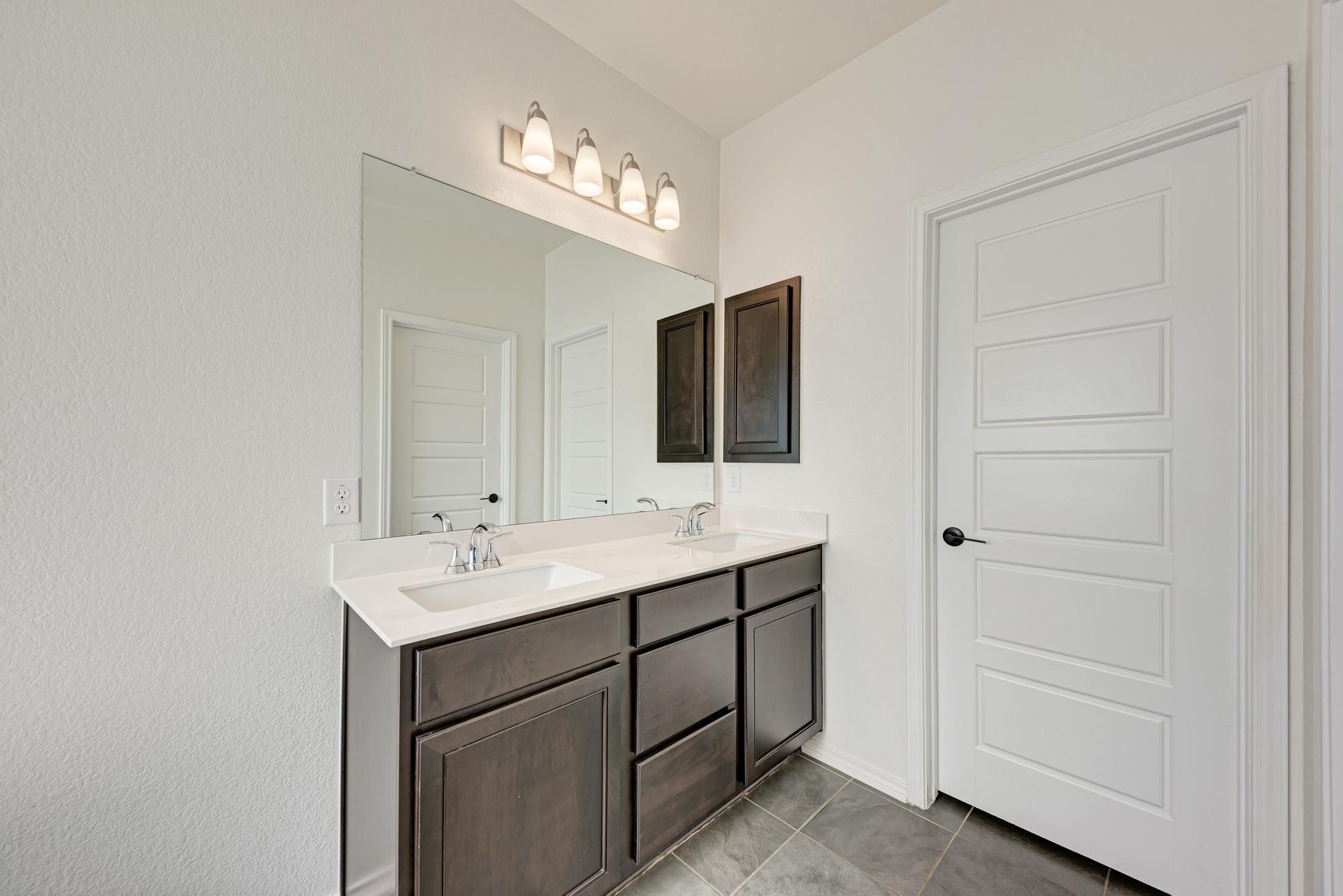 18600 Golden Eagle Way, Elgin, TX 78621