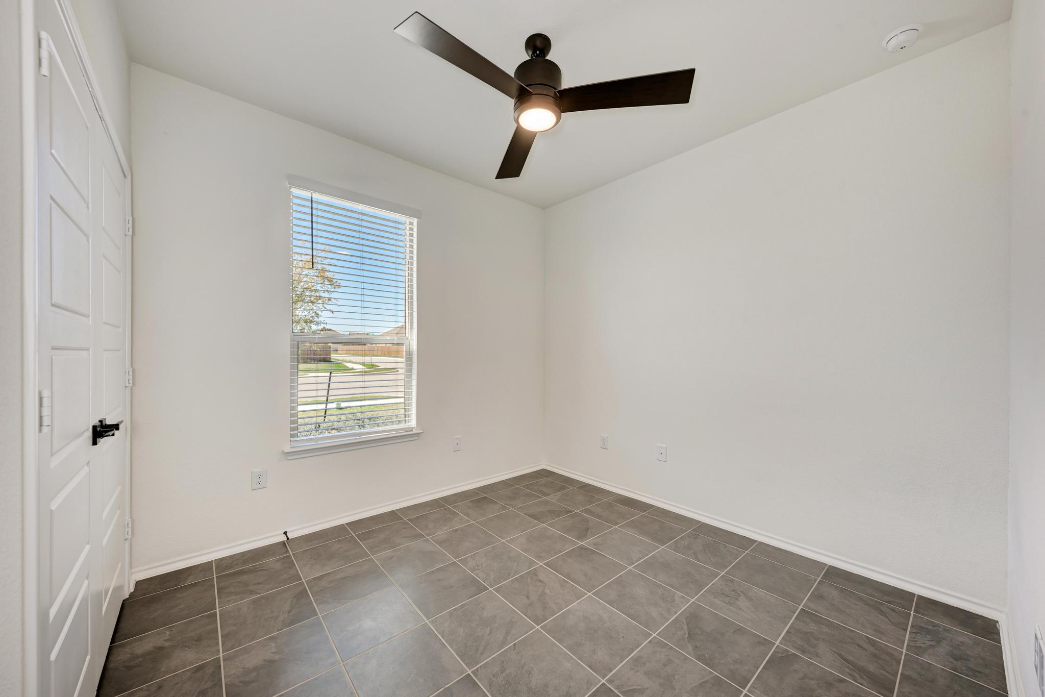 18600 Golden Eagle Way, Elgin, TX 78621