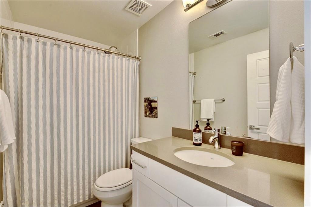 701 E 49th St # B, Austin, TX 78751