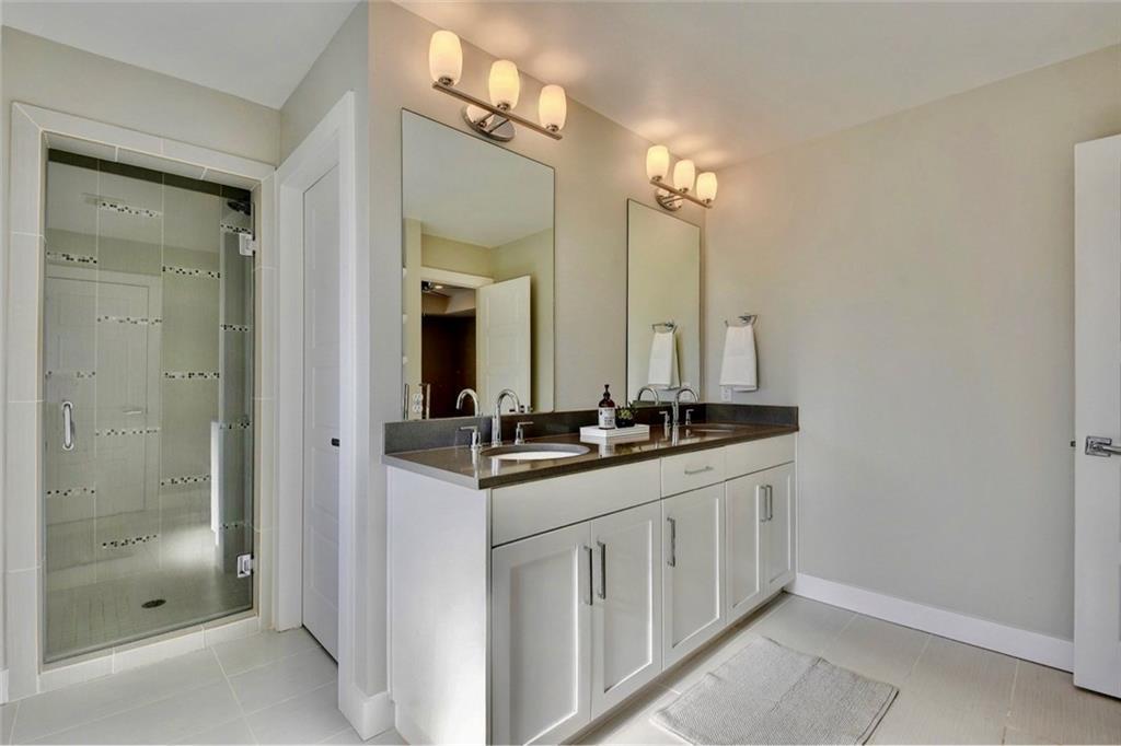 701 E 49th St # B, Austin, TX 78751