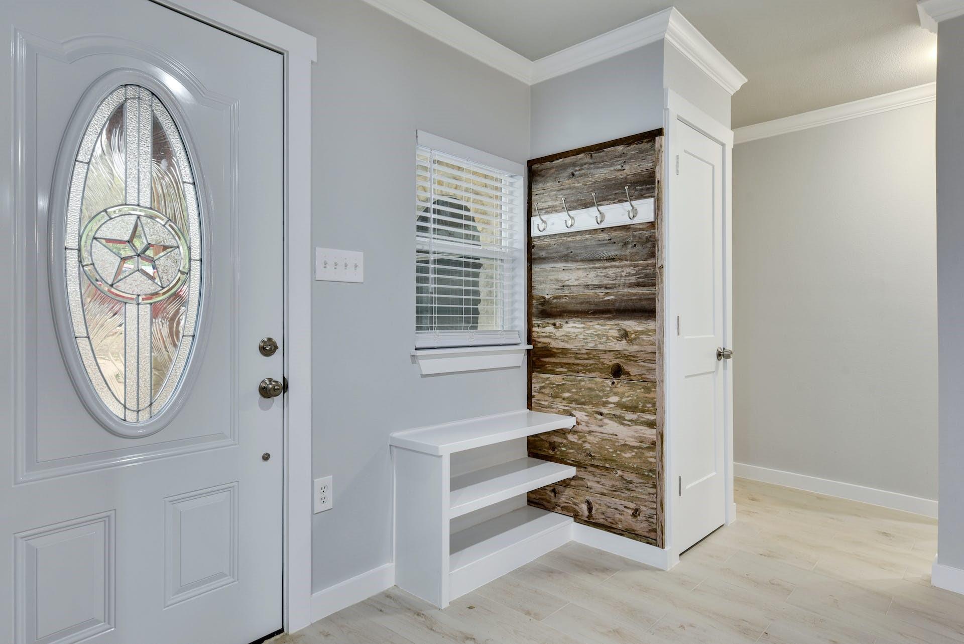 404 S Mustang Ave, Cedar Park, TX 78613