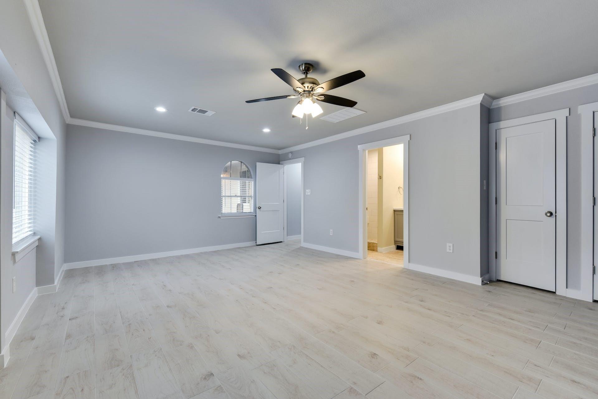 404 S Mustang Ave, Cedar Park, TX 78613