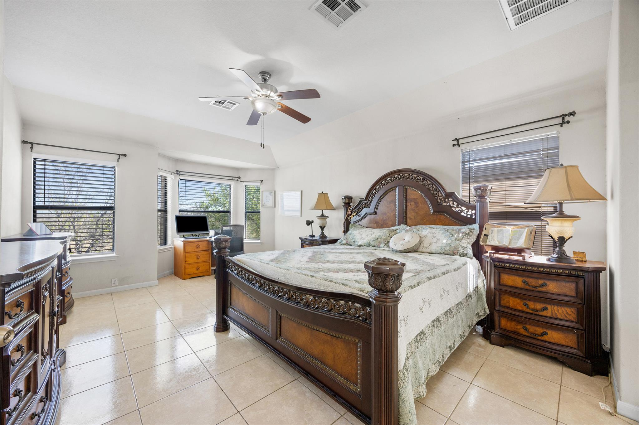 3502 Shiraz Loop, Round Rock, TX 78665