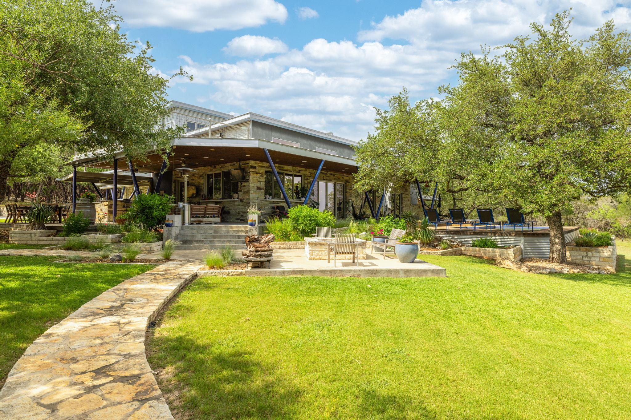 4418 Brasada Ln, Marble Falls, TX 78654