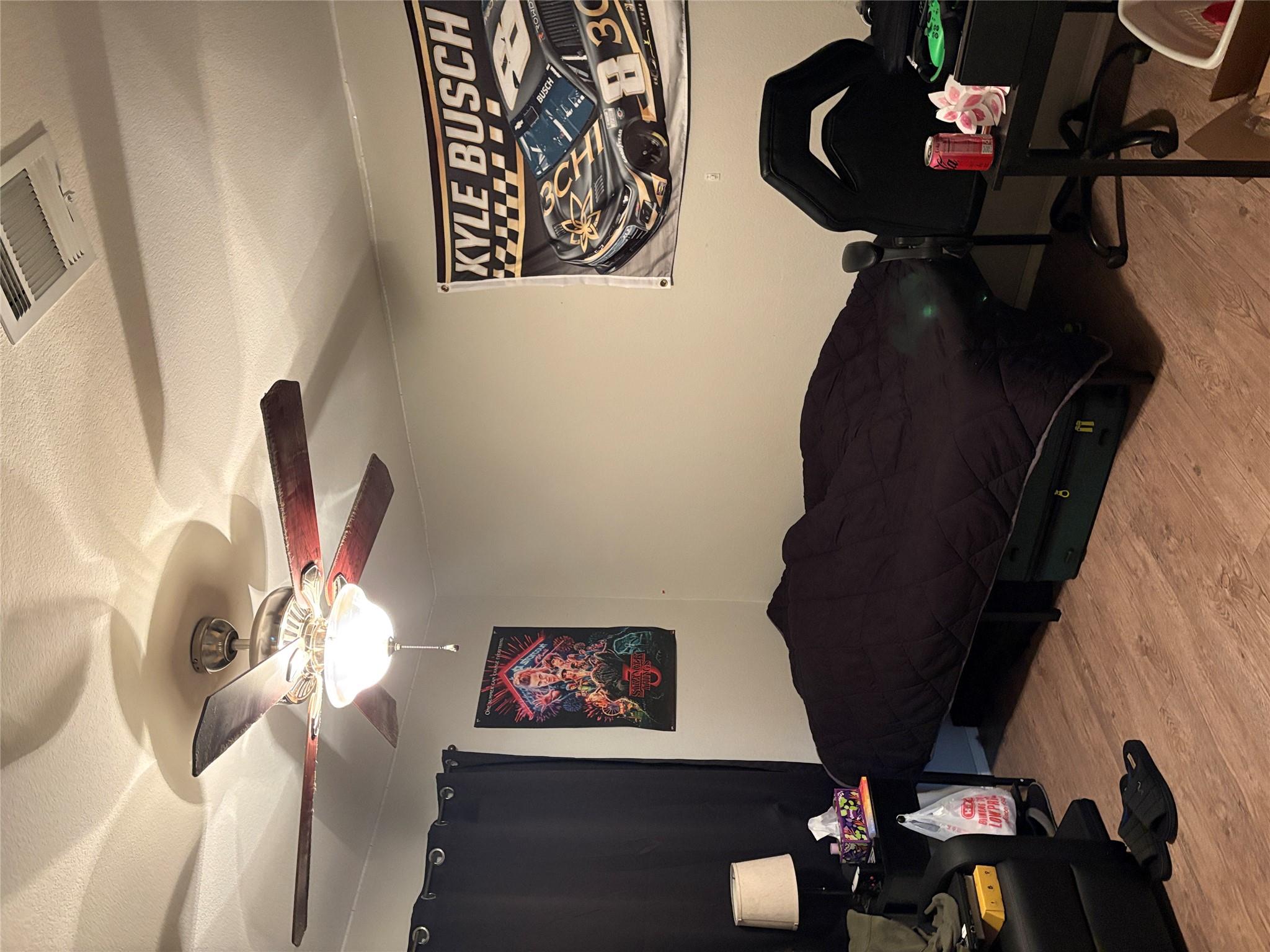 1034 W South St, Leander, TX 78641