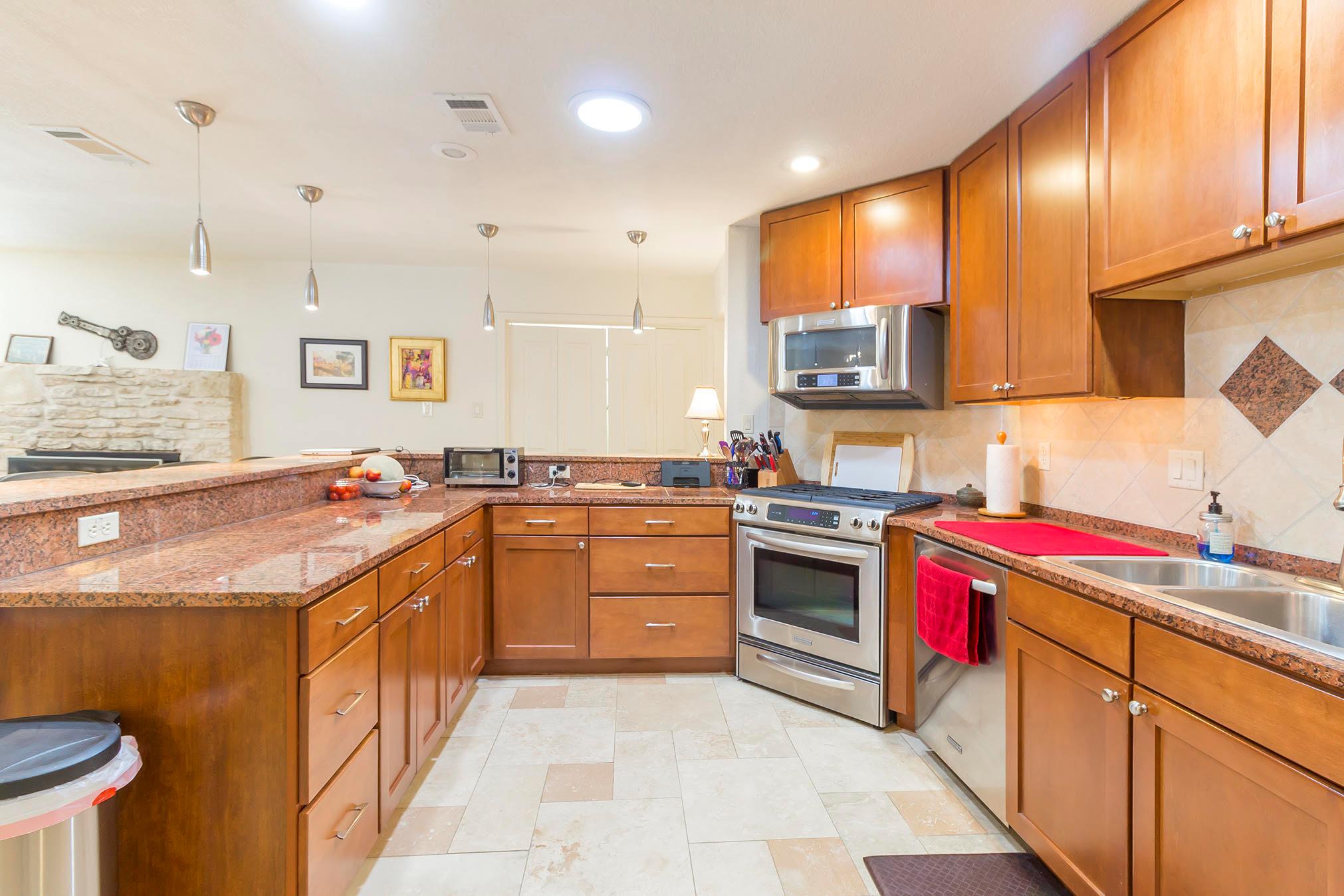 2011 Meadowridge Dr # B, Austin, TX 78704