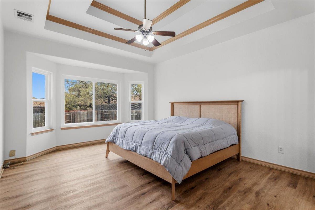 119 E Wildflower Blvd, Marble Falls, TX 78654