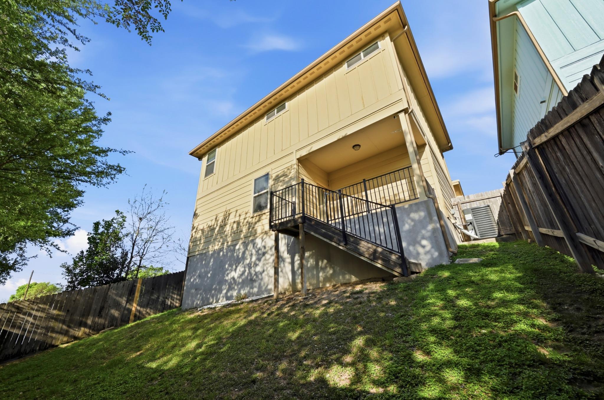 5517 Bradford Pear Ln, Austin, TX 78744