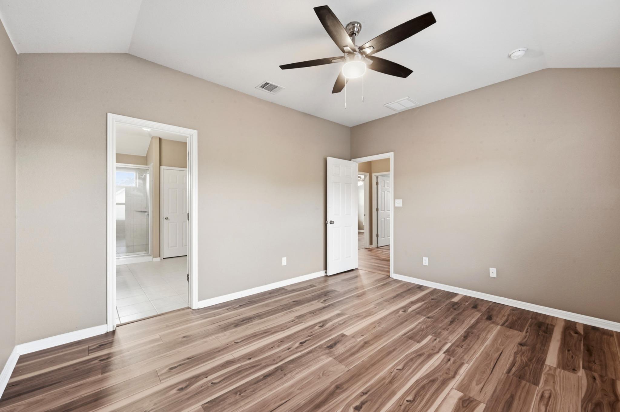 5517 Bradford Pear Ln, Austin, TX 78744