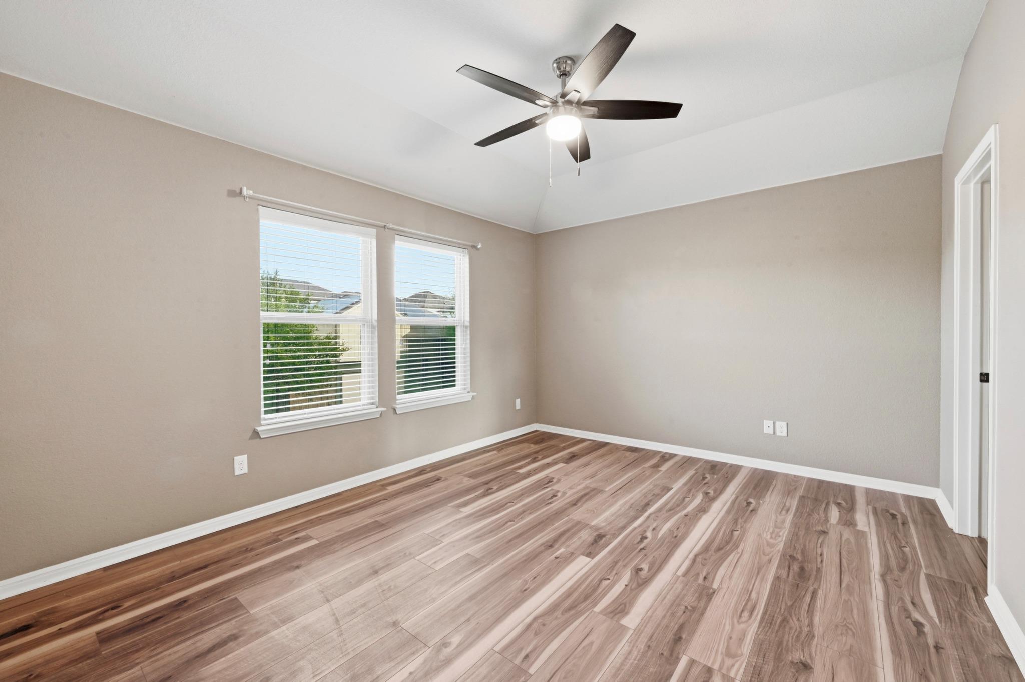 5517 Bradford Pear Ln, Austin, TX 78744