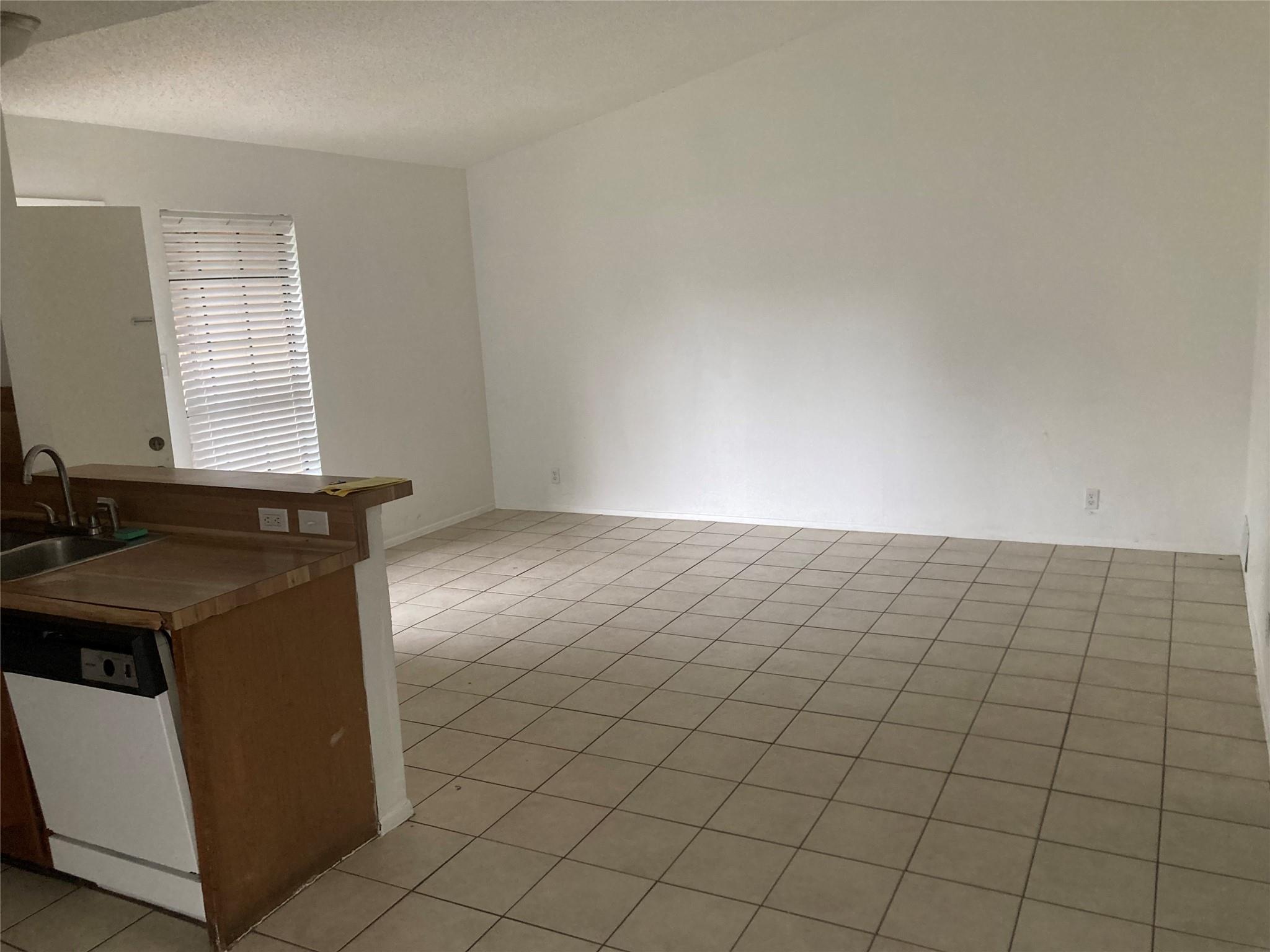 1209 Dobie Dr, Austin, TX 78753