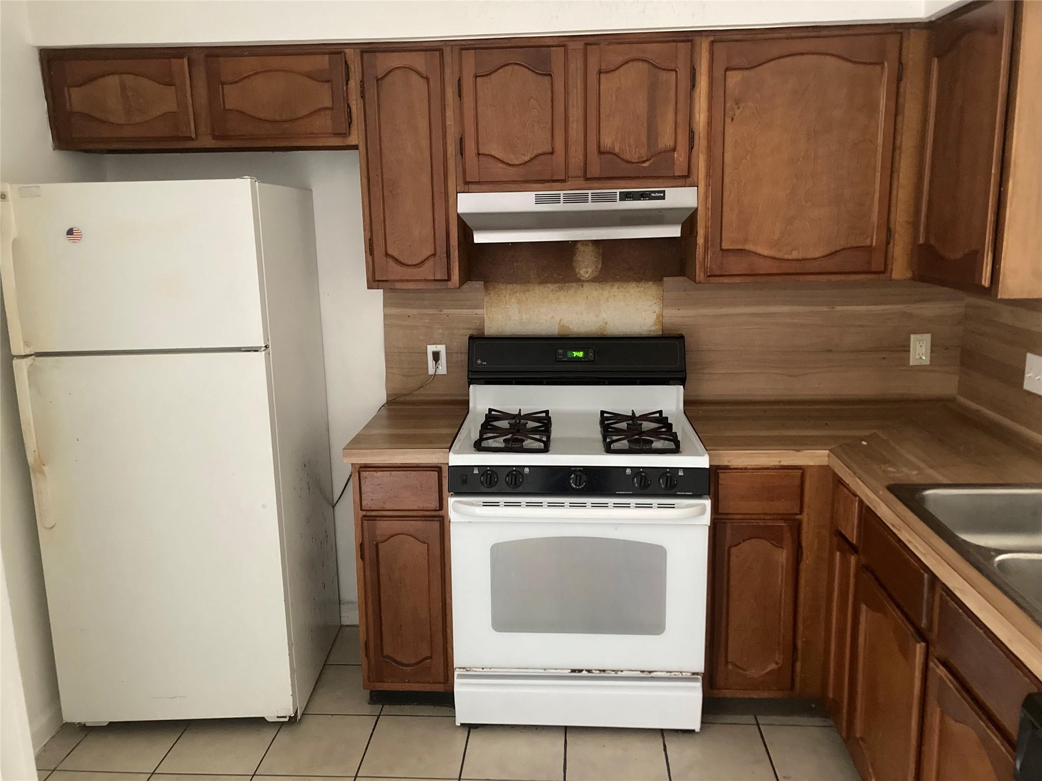 1209 Dobie Dr, Austin, TX 78753