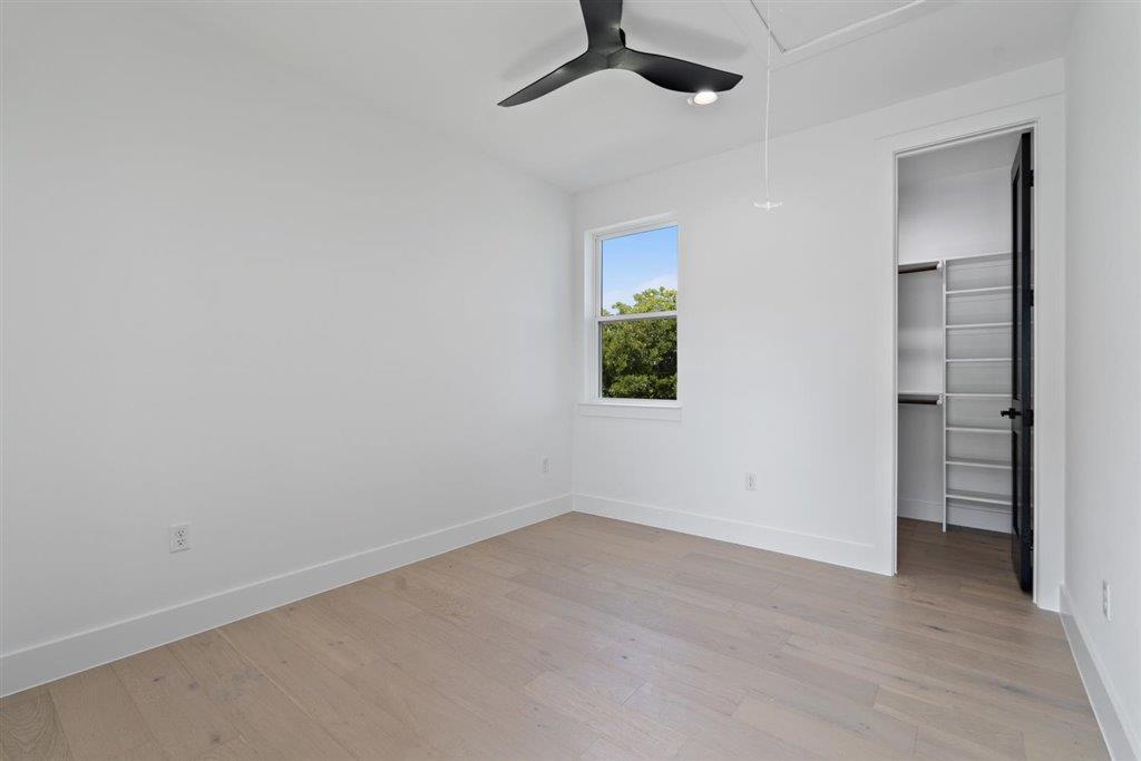 501 E Burton St, Manor, TX 78653