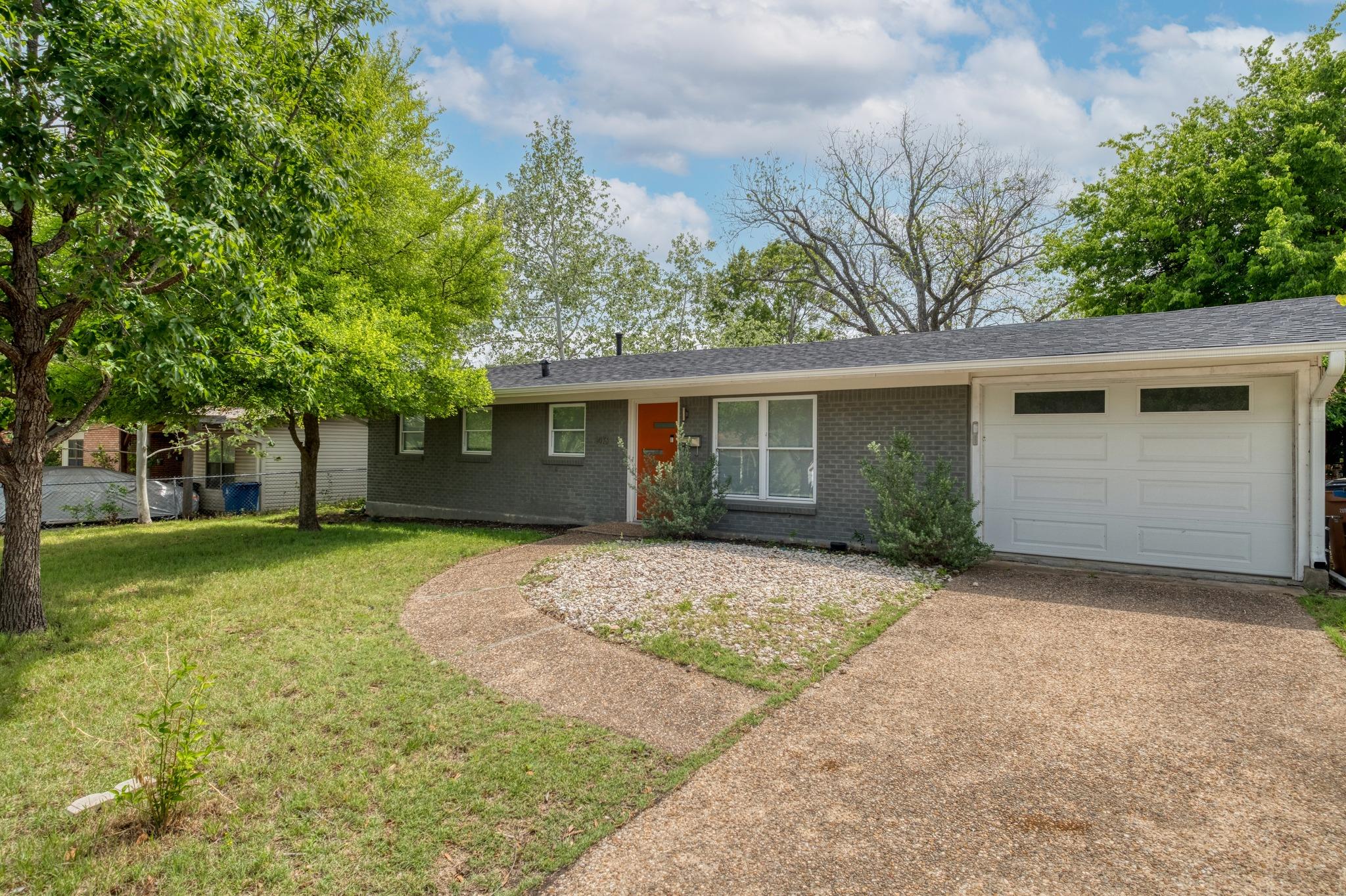 1413 Berkshire Dr, Austin, TX 78723