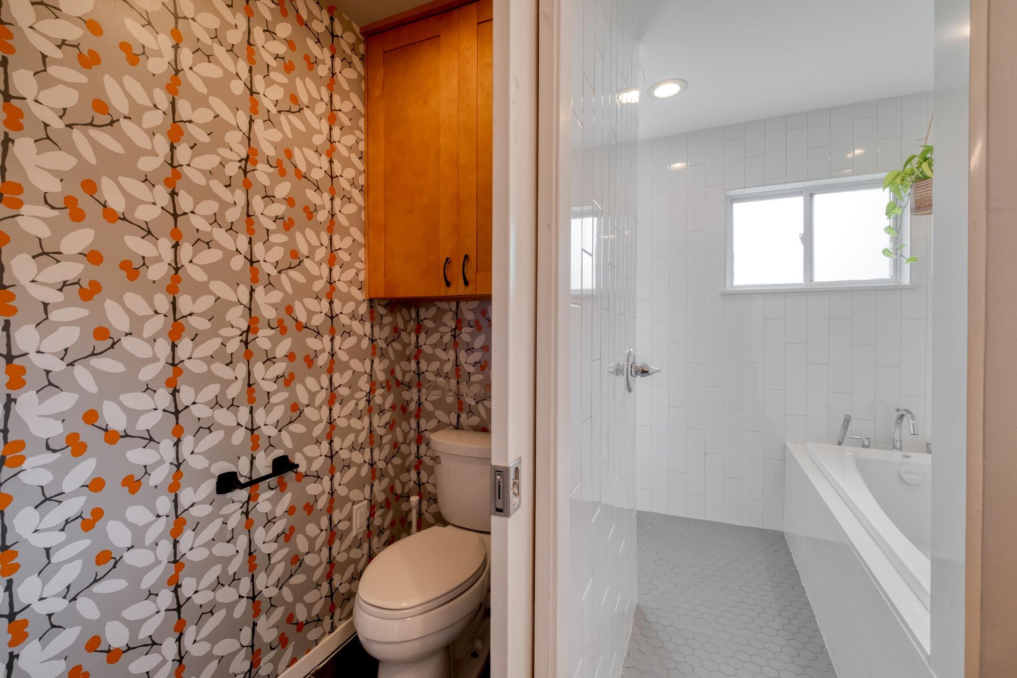 1413 Berkshire Dr, Austin, TX 78723