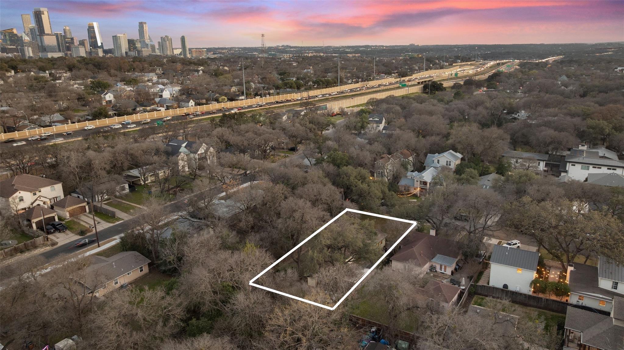 2004 Griswold Ln, Austin, TX 78703