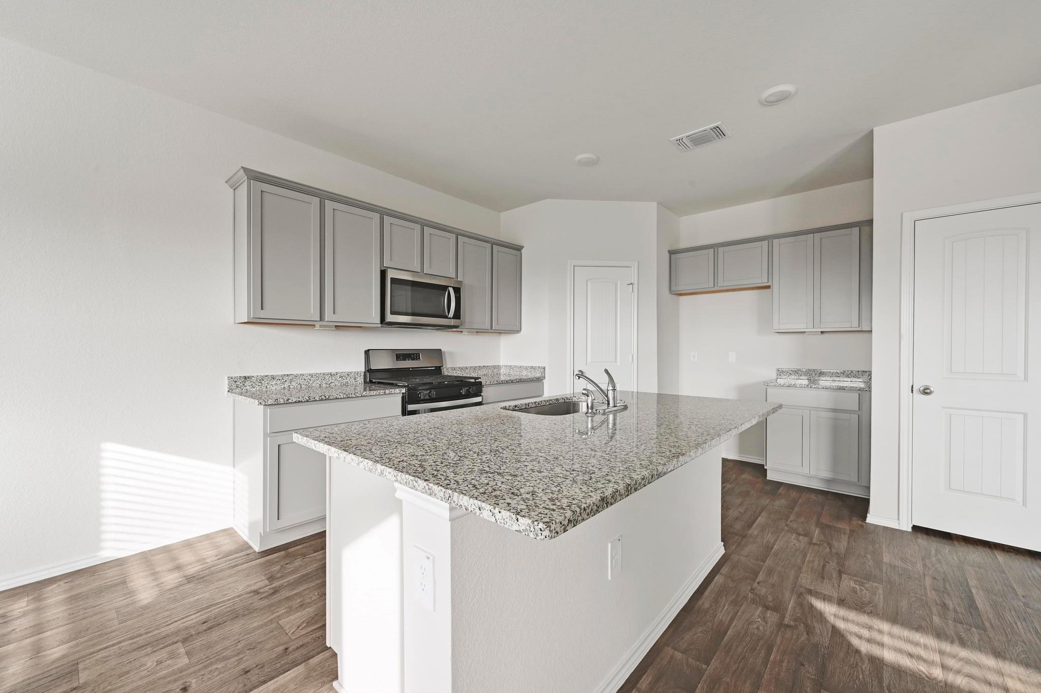 191 Frogmore Loop, Kyle, TX 78640