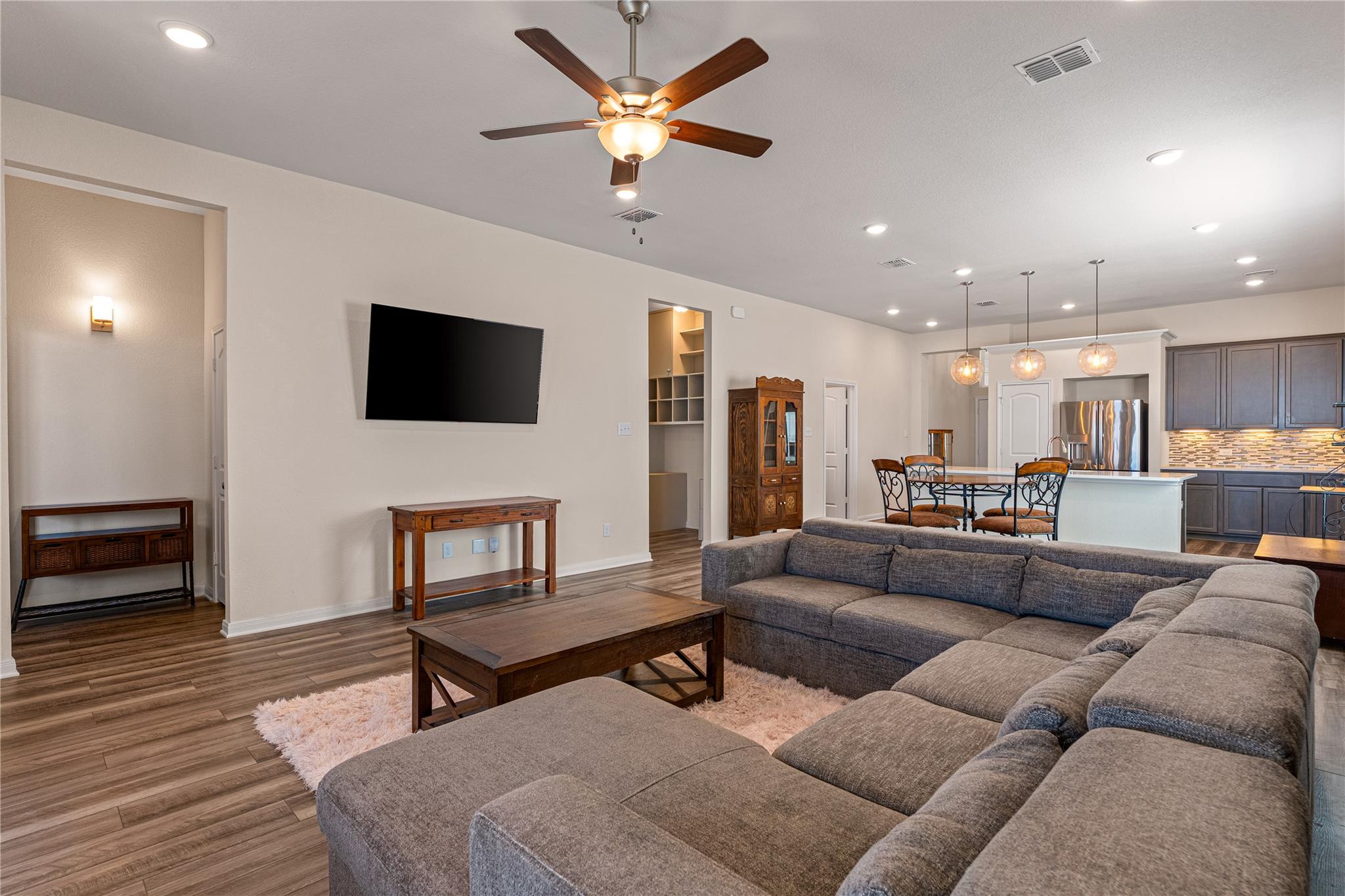 3205 Zabel Dr, Lorena, TX 76655