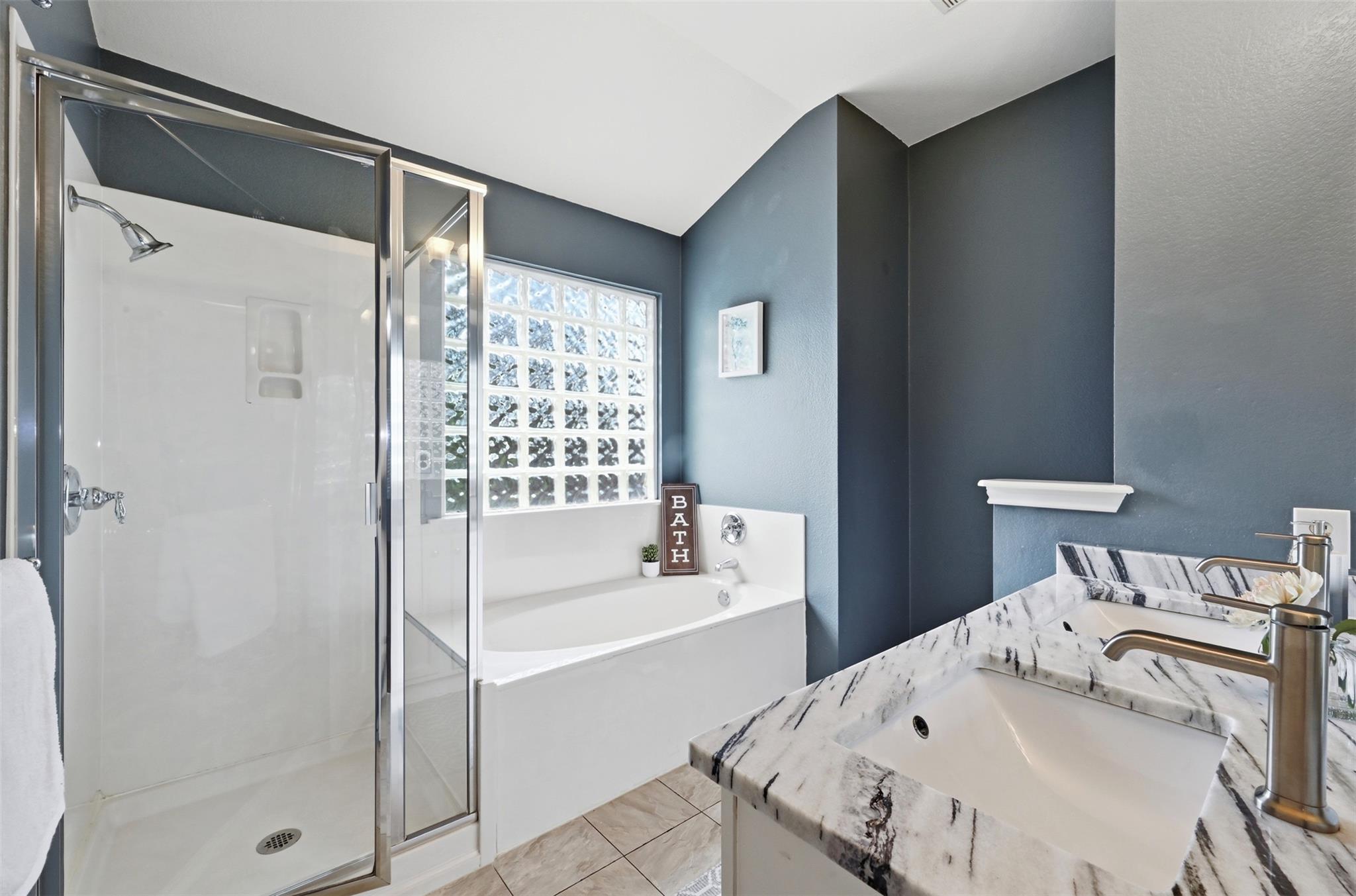 8801 Dulcet Dr, Austin, TX 78745