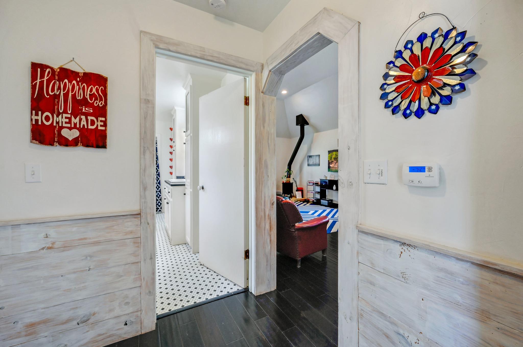 300 Mill Race Ln # 8, Wimberley, TX 78676