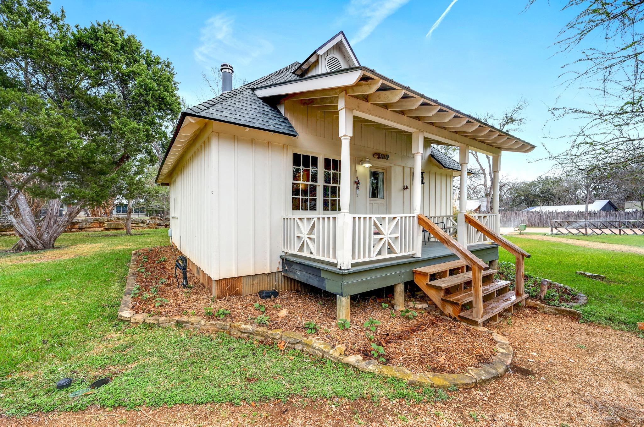 300 Mill Race Ln # 8, Wimberley, TX 78676