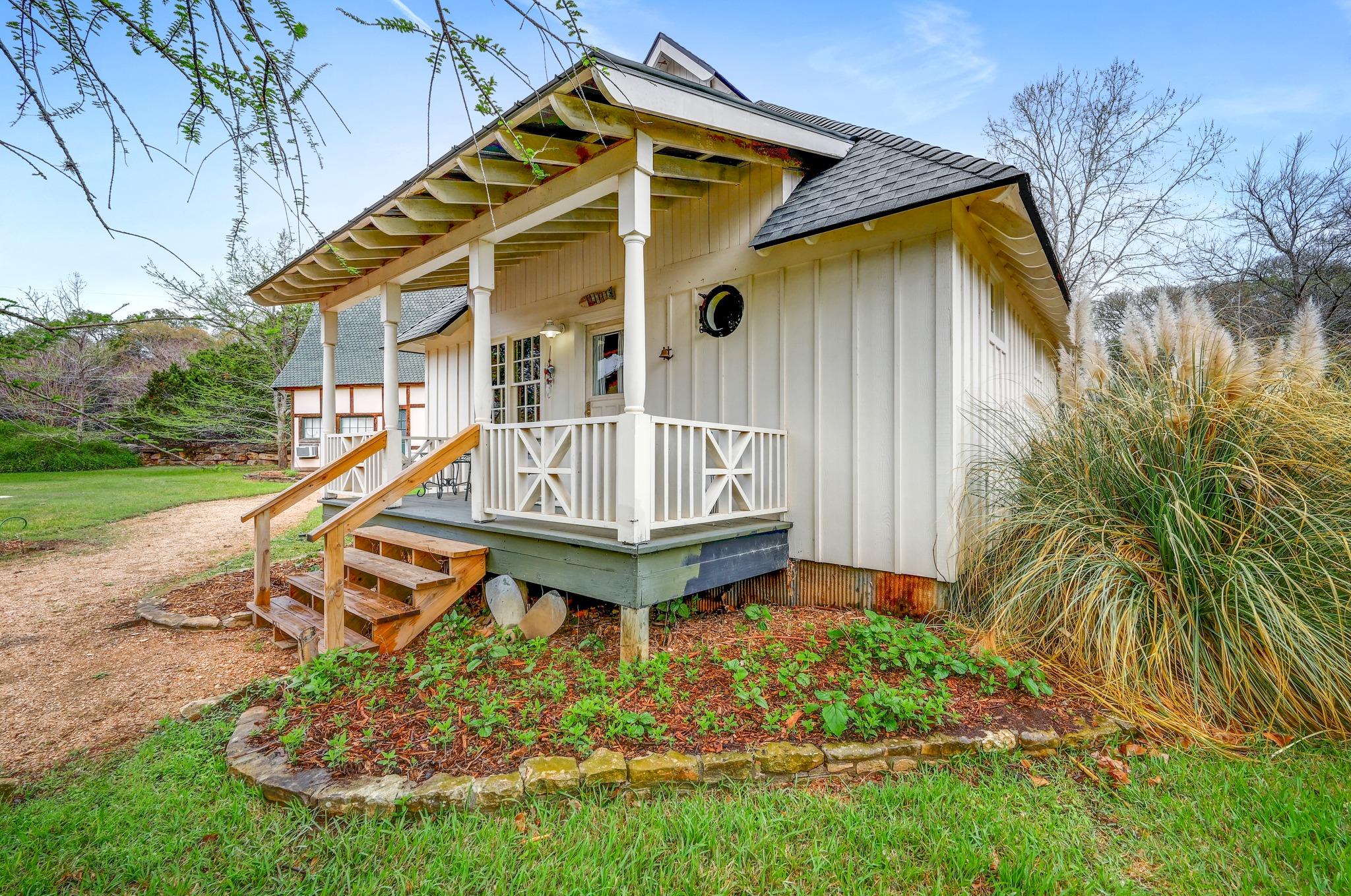 300 Mill Race Ln # 8, Wimberley, TX 78676