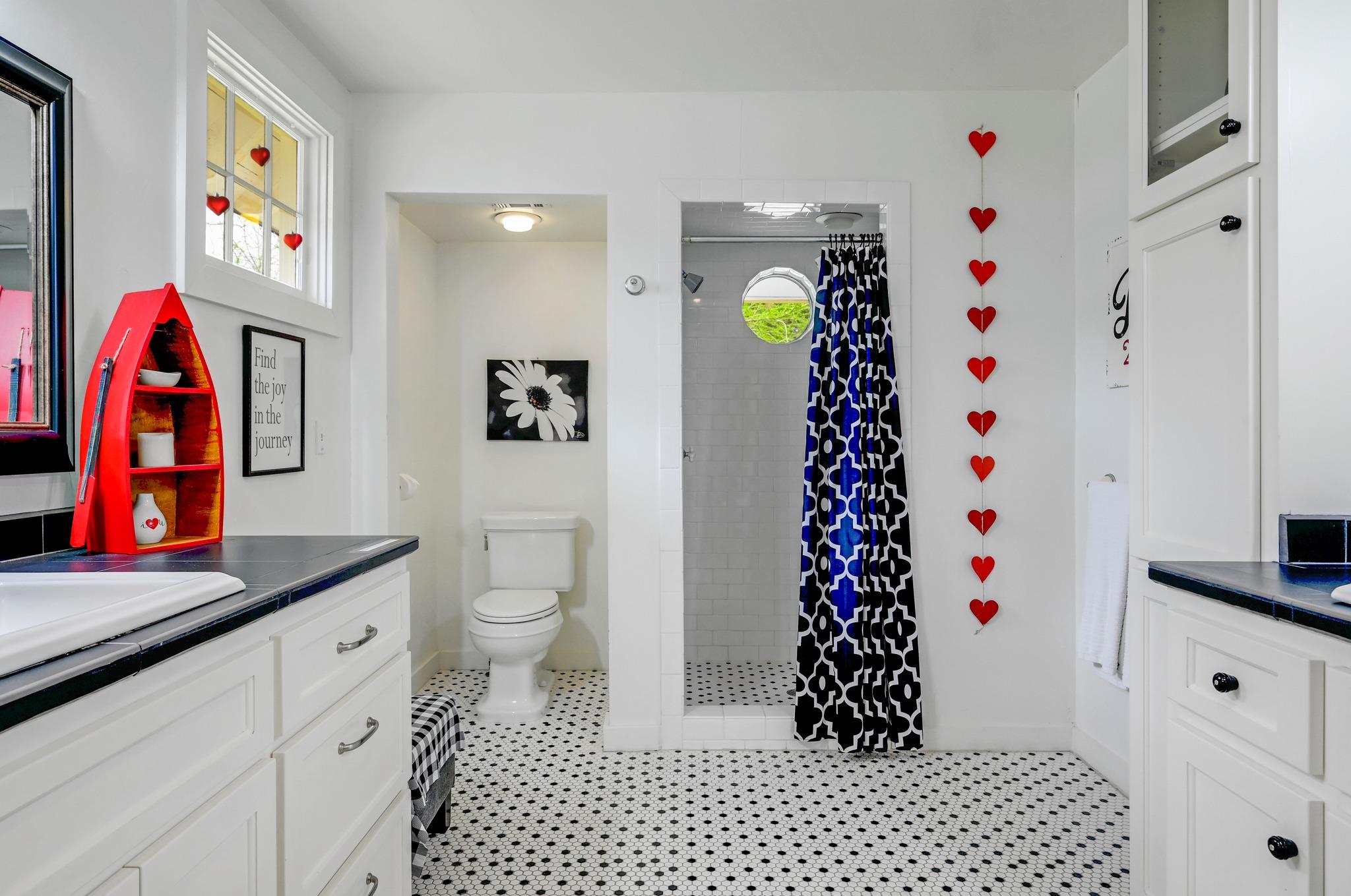 300 Mill Race Ln # 8, Wimberley, TX 78676