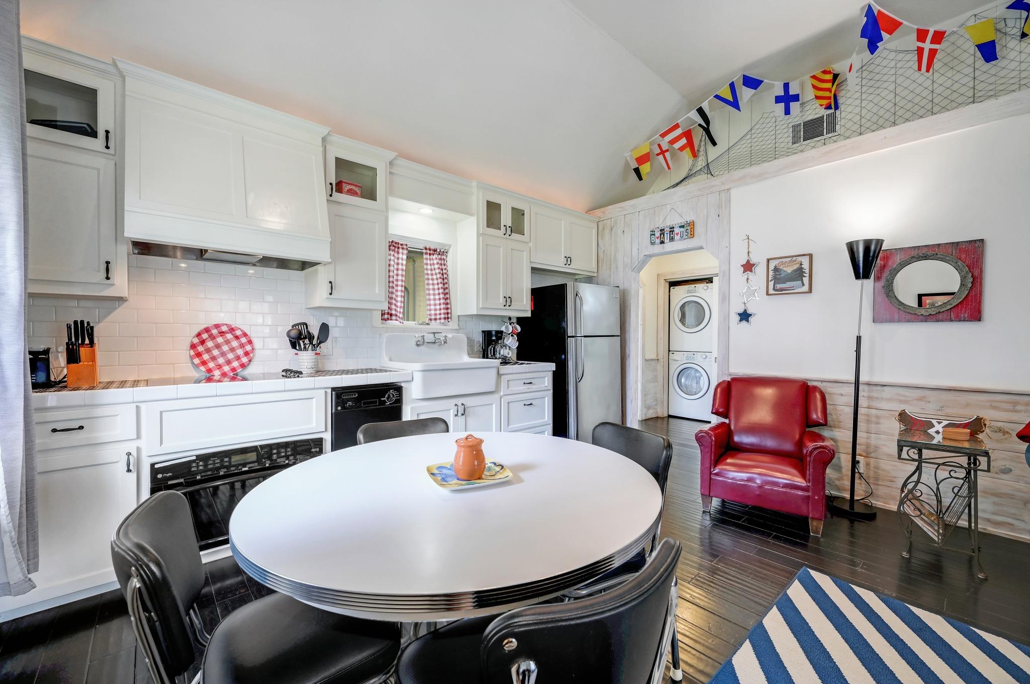 300 Mill Race Ln # 8, Wimberley, TX 78676