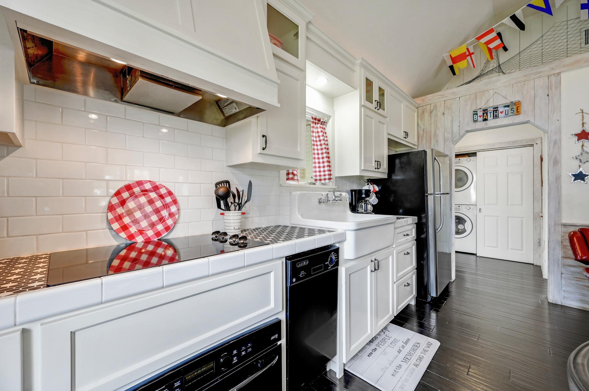 300 Mill Race Ln # 8, Wimberley, TX 78676