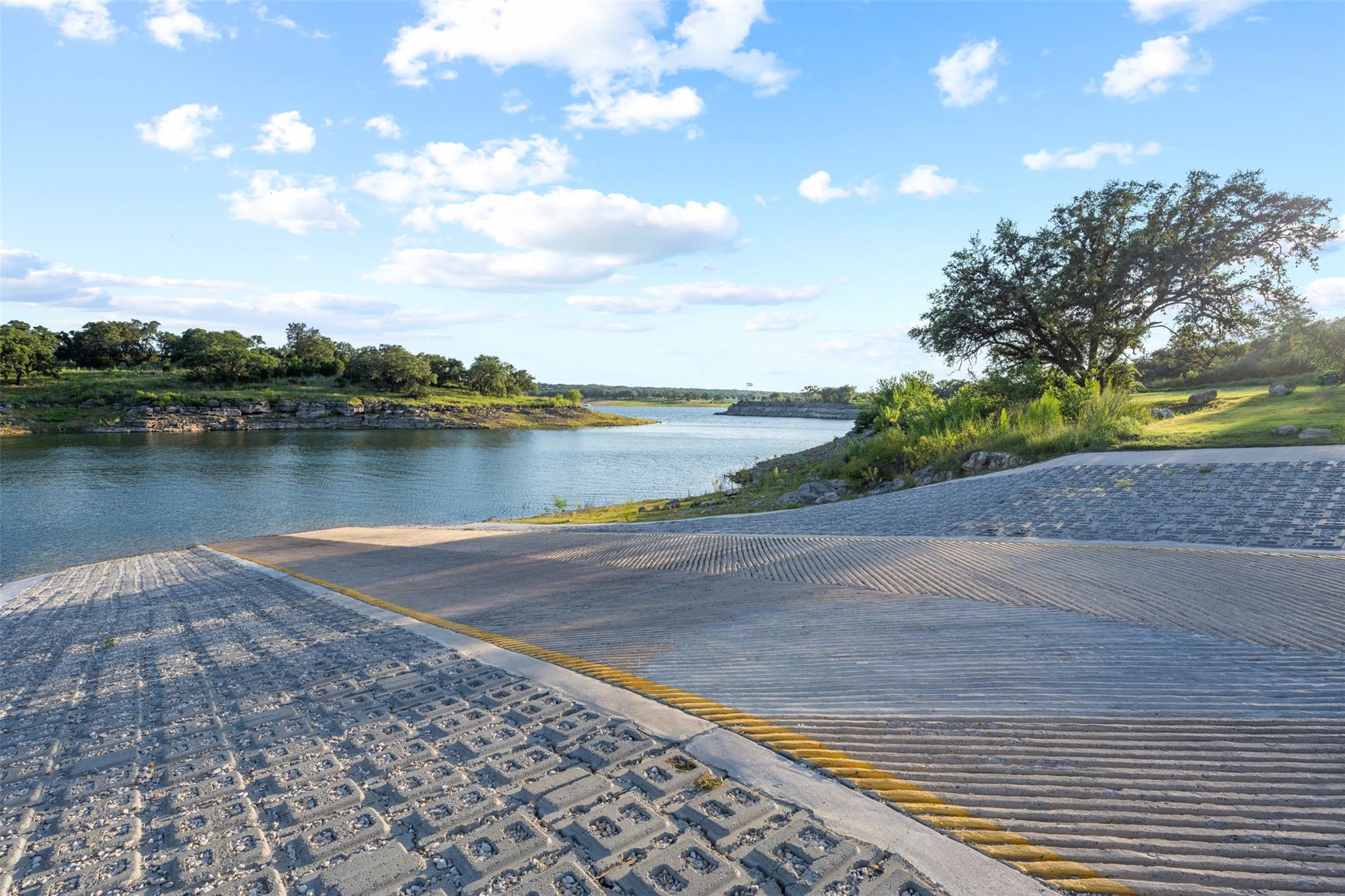 8204 Prairie Rye Dr, Lago Vista, TX 78645