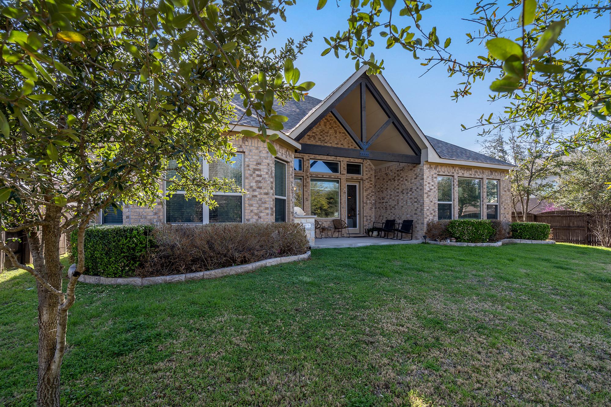 130 Bluehaw Dr, Georgetown, TX 78628
