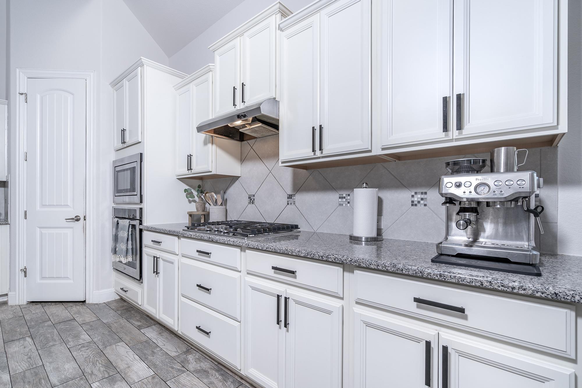 130 Bluehaw Dr, Georgetown, TX 78628