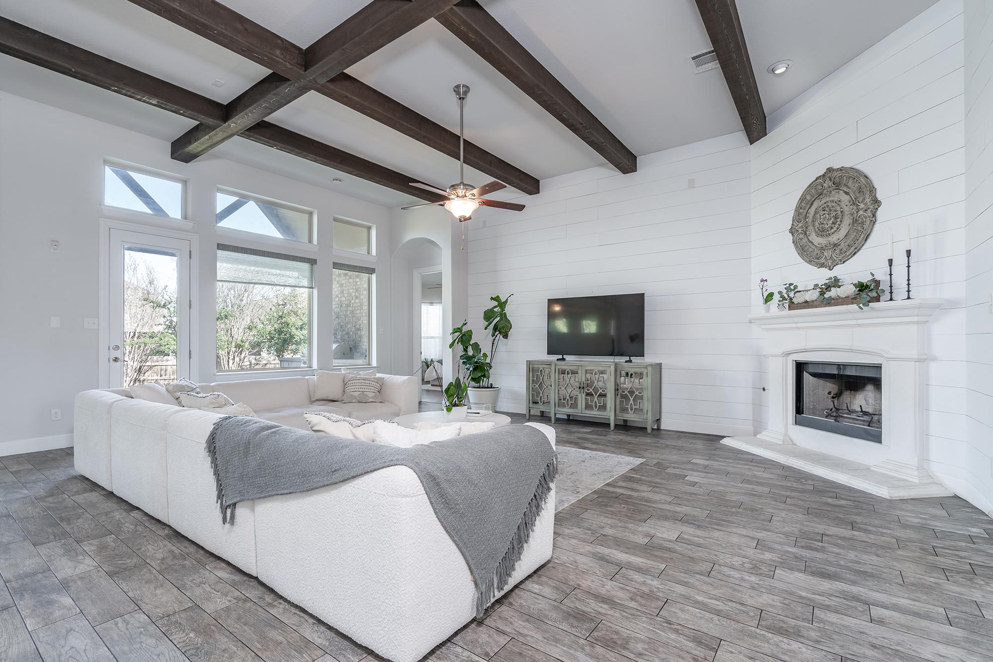 130 Bluehaw Dr, Georgetown, TX 78628