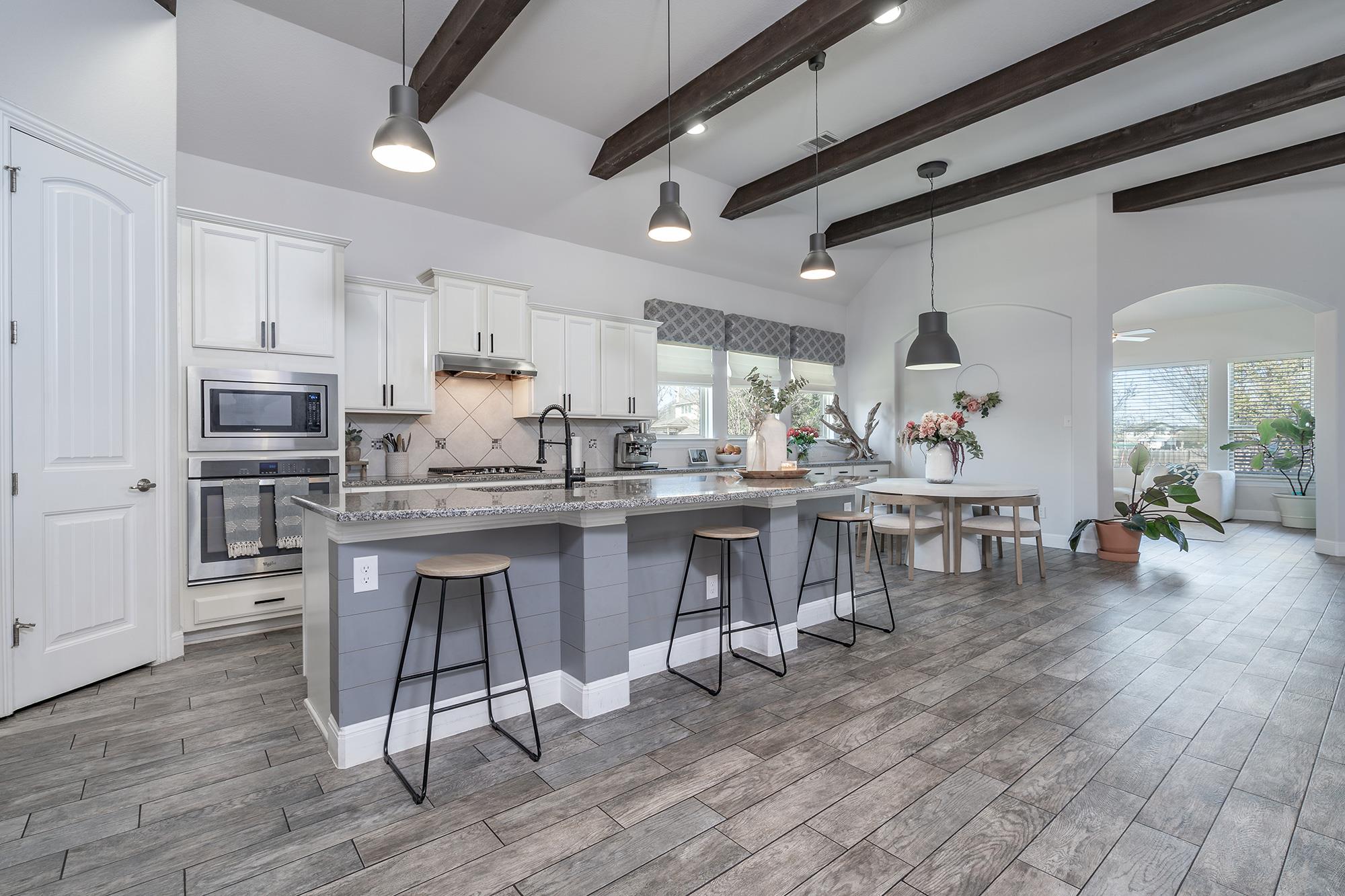 130 Bluehaw Dr, Georgetown, TX 78628