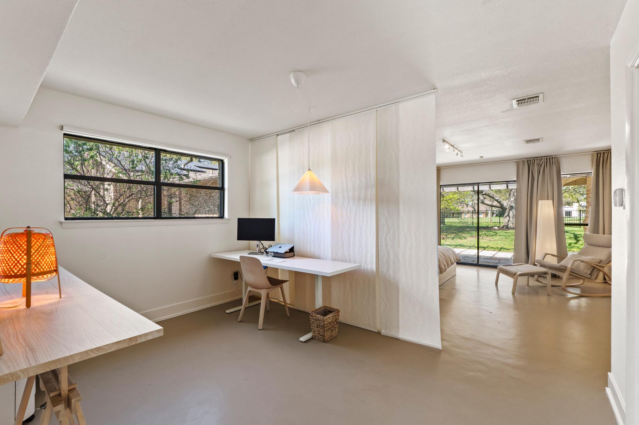 901 Vanguard St, Lakeway, TX 78734