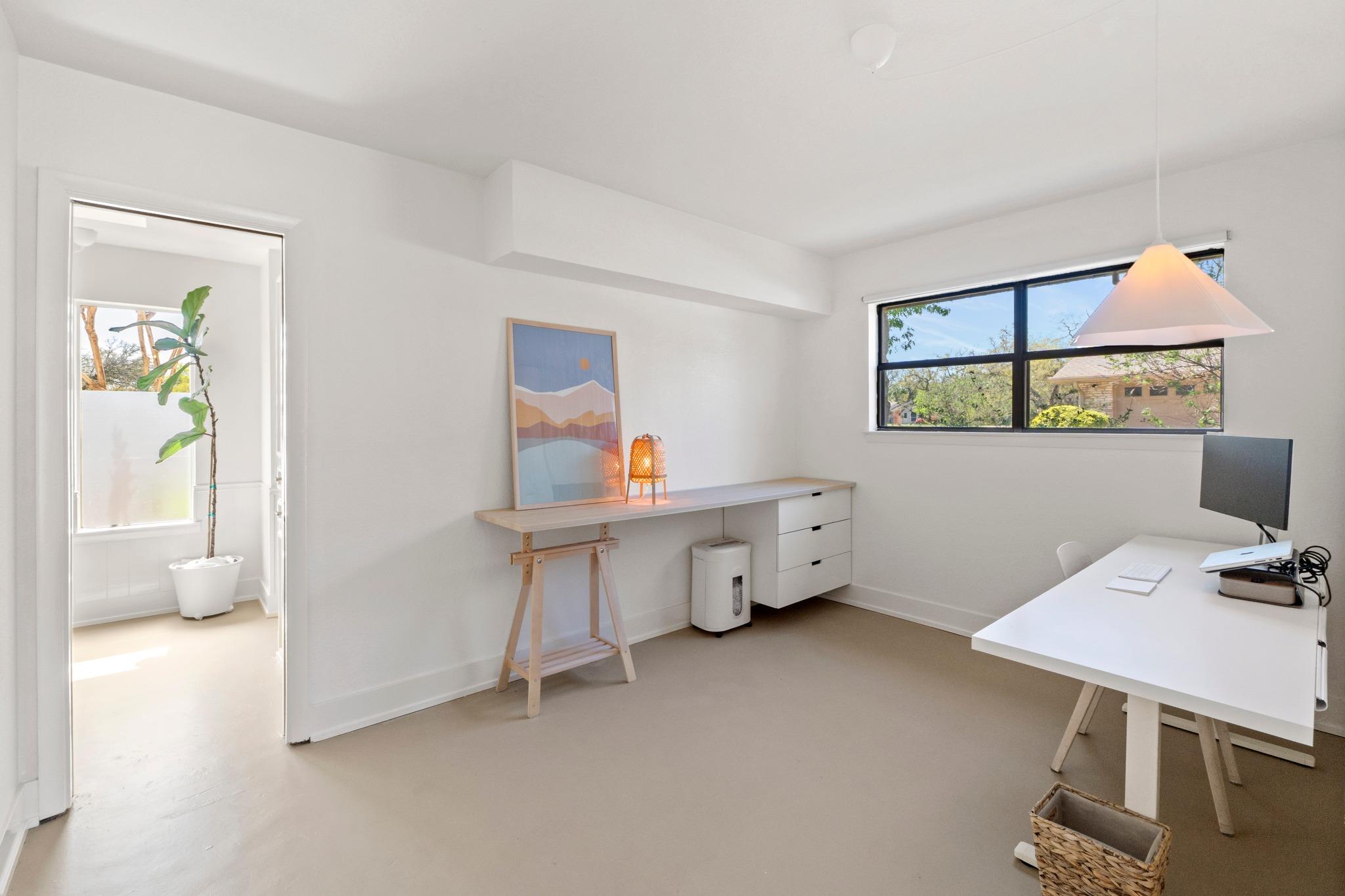 901 Vanguard St, Lakeway, TX 78734