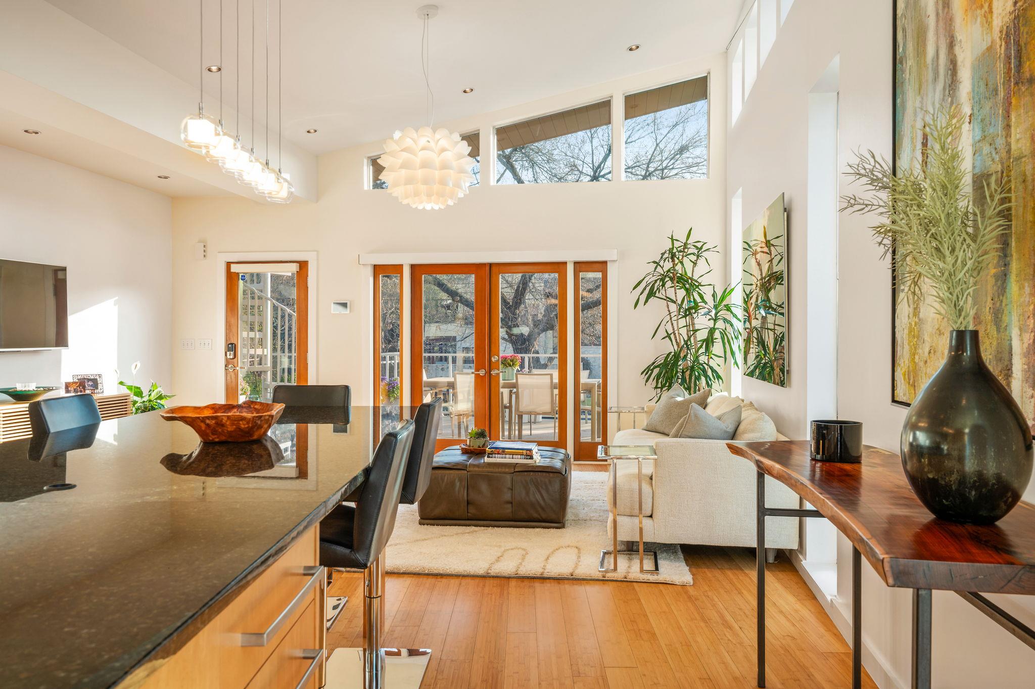 1700 Ravey St # A, Austin, TX 78704