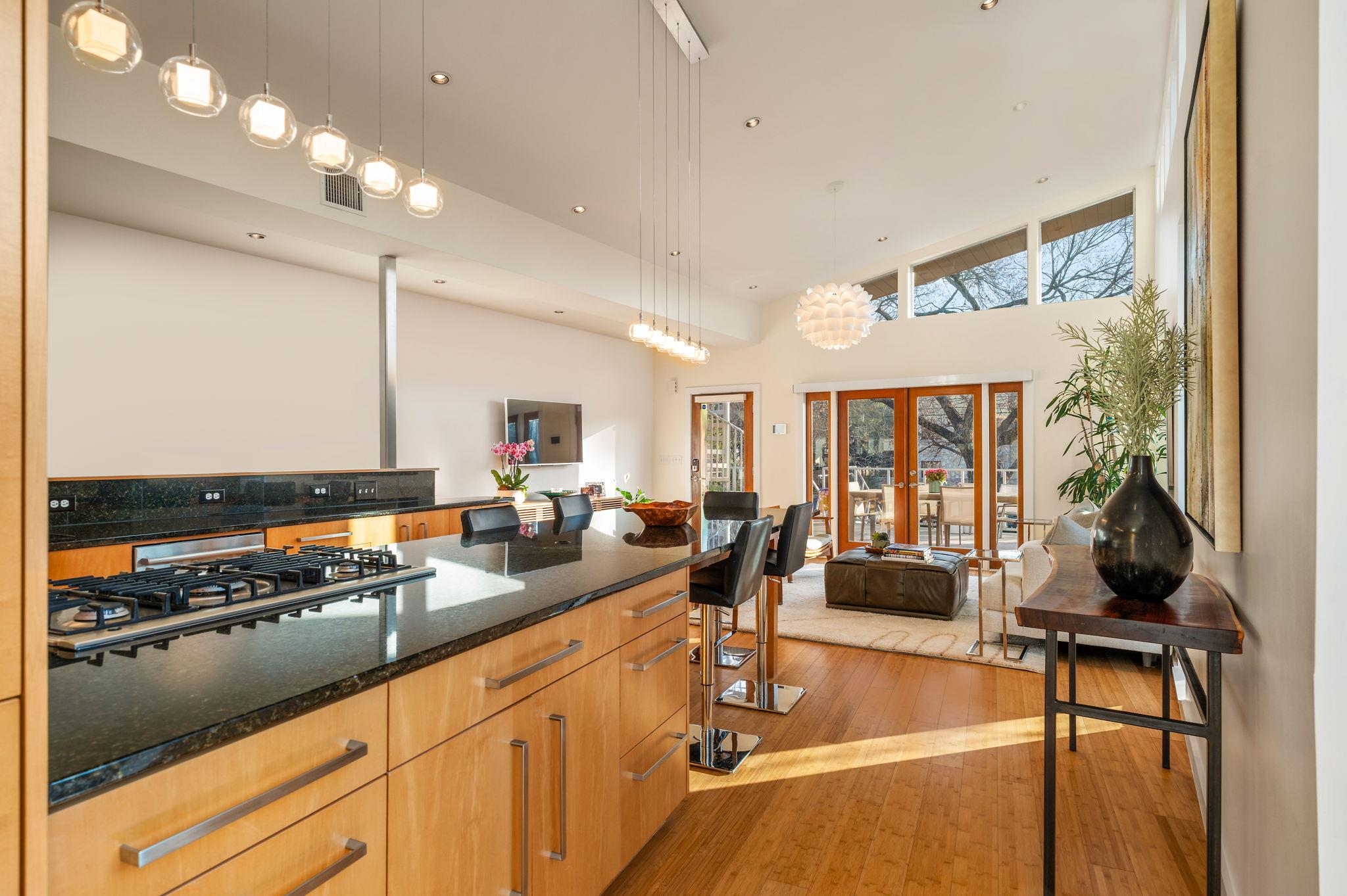 1700 Ravey St # A, Austin, TX 78704