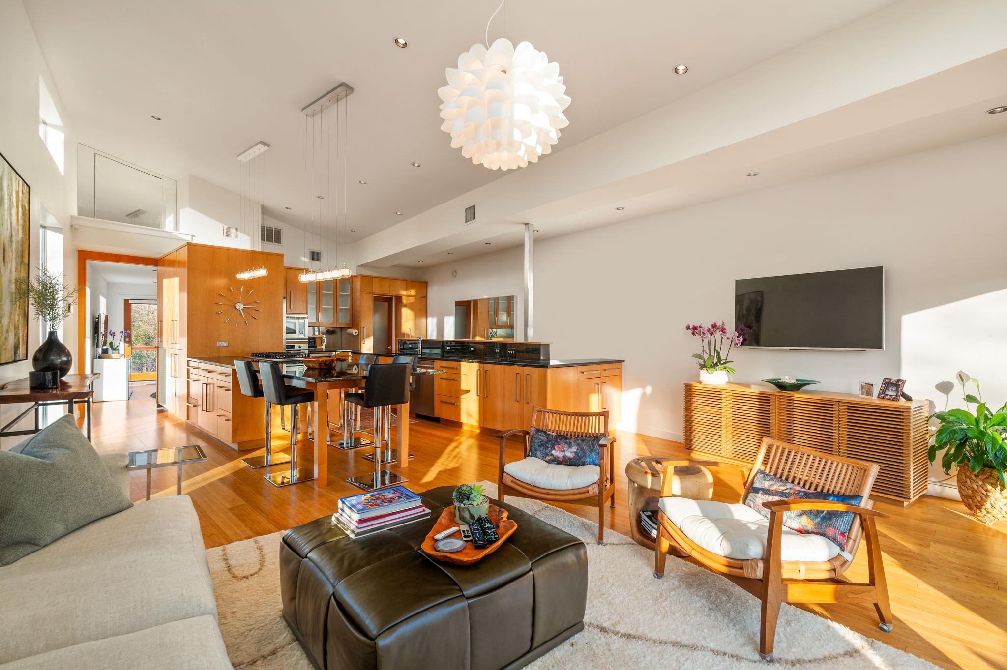 1700 Ravey St # A, Austin, TX 78704