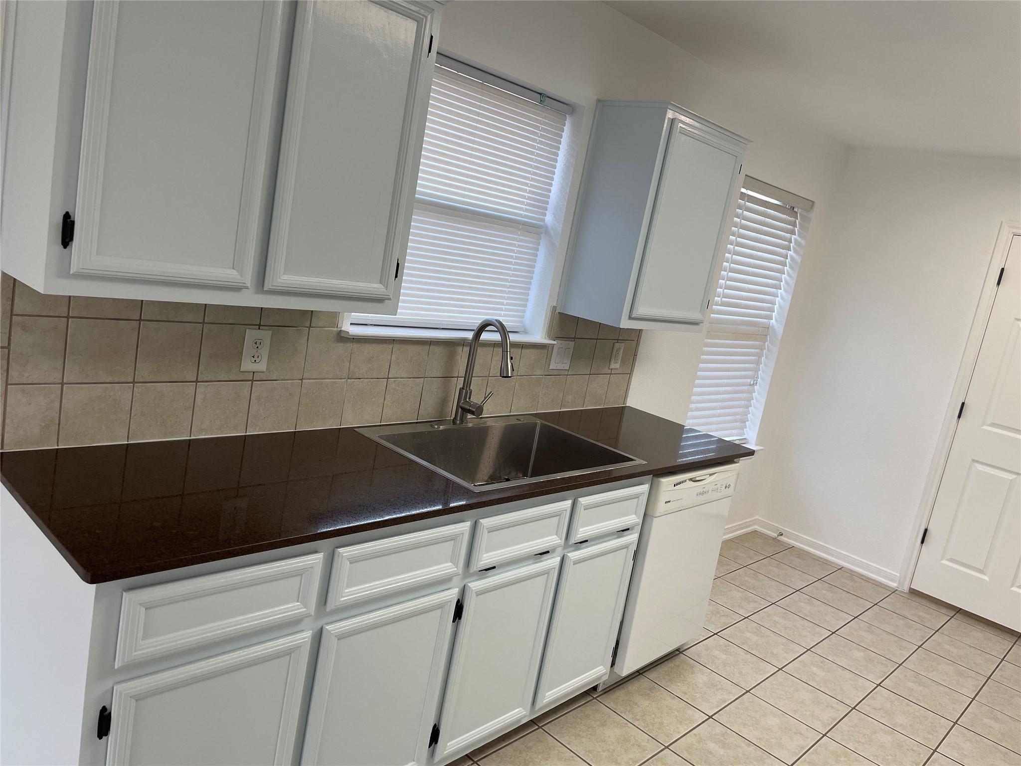 5704 Golden Dr, Killeen, TX 76542