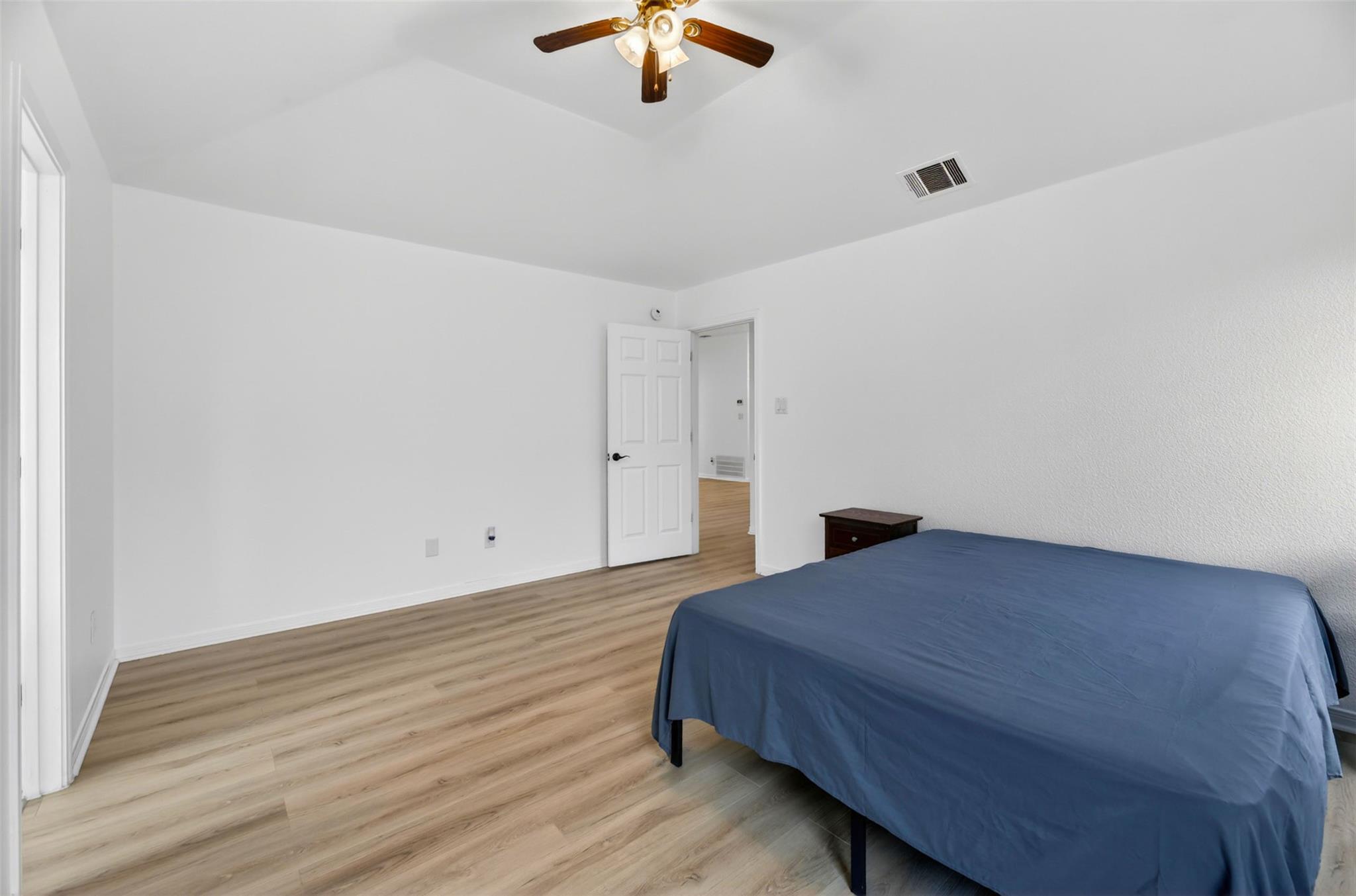 5704 Golden Dr, Killeen, TX 76542